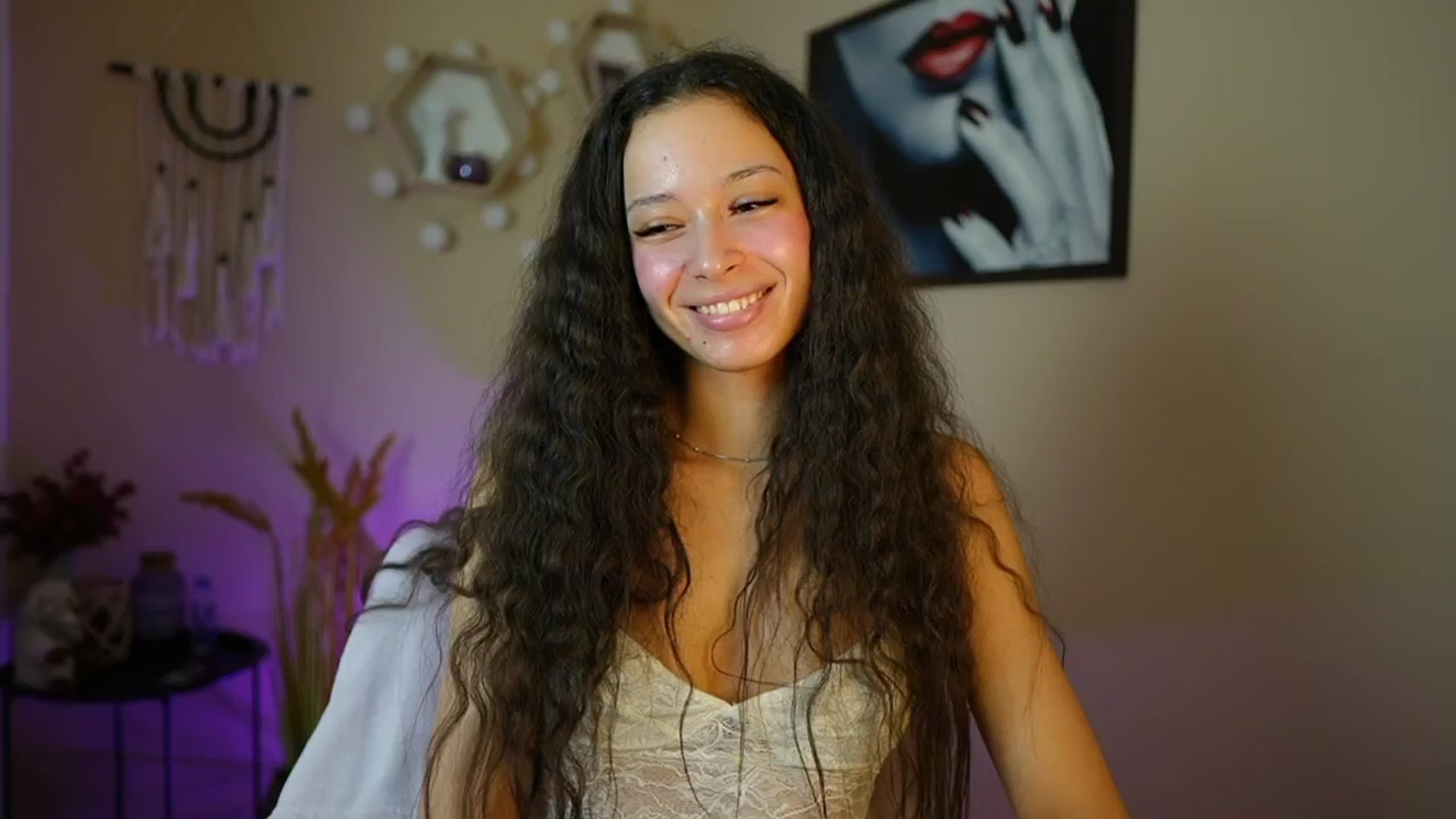 Gallery image thumbnail from Abbie_Maley18's myfreecams stream on, 05/13/2024, 13:48 image 11 of 20