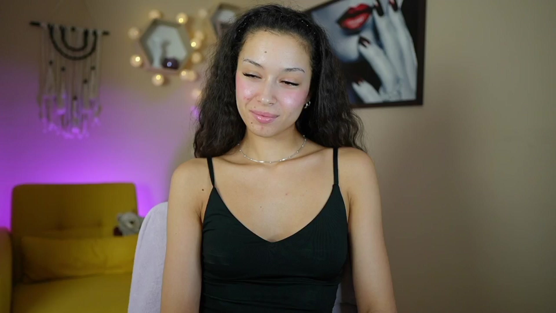 Gallery image thumbnail from Abbie_Maley18's myfreecams stream on, 05/19/2024, 15:14 image 18 of 20