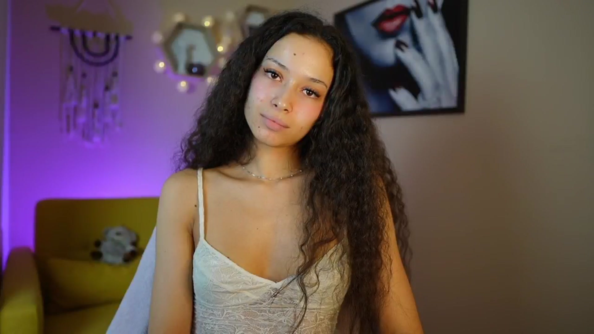 Gallery image thumbnail from Abbie_Maley18's myfreecams stream on, 05/21/2024, 16:18 image 10 of 20