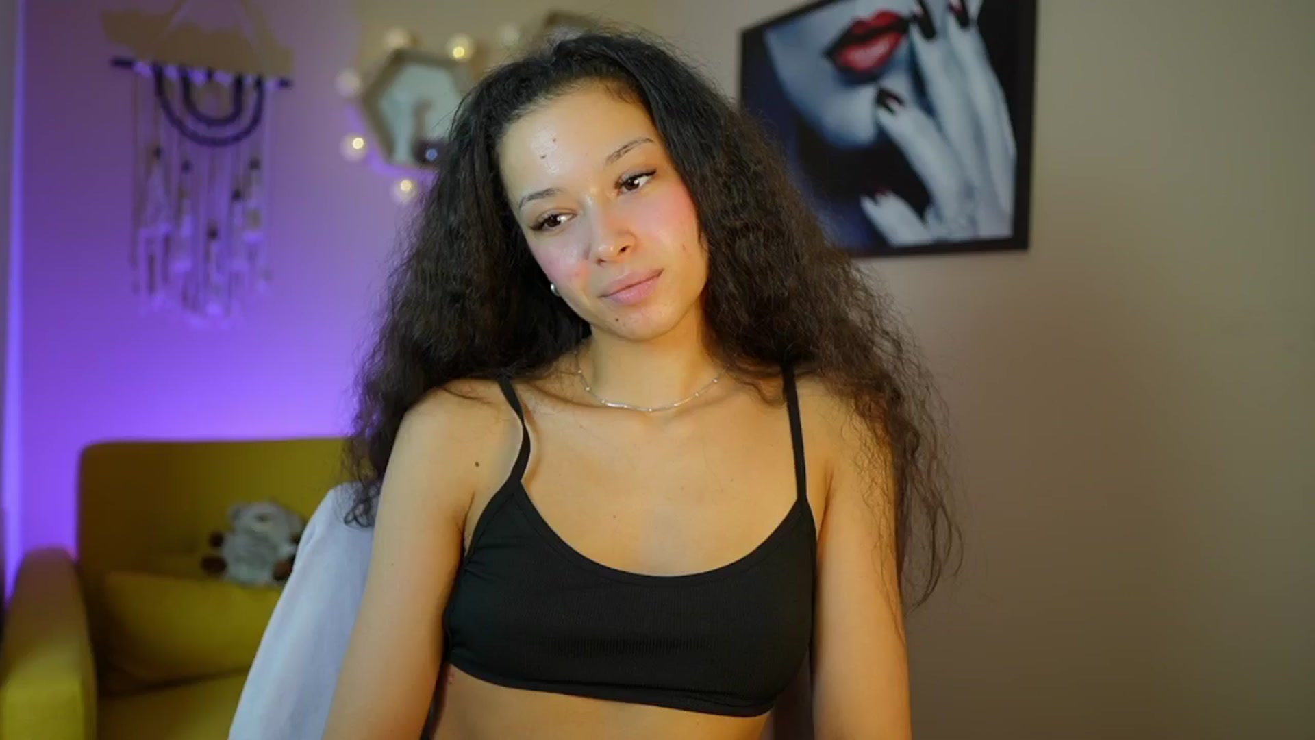 Gallery image thumbnail from Abbie_Maley18's myfreecams stream on, 05/22/2024, 15:07 image 17 of 20