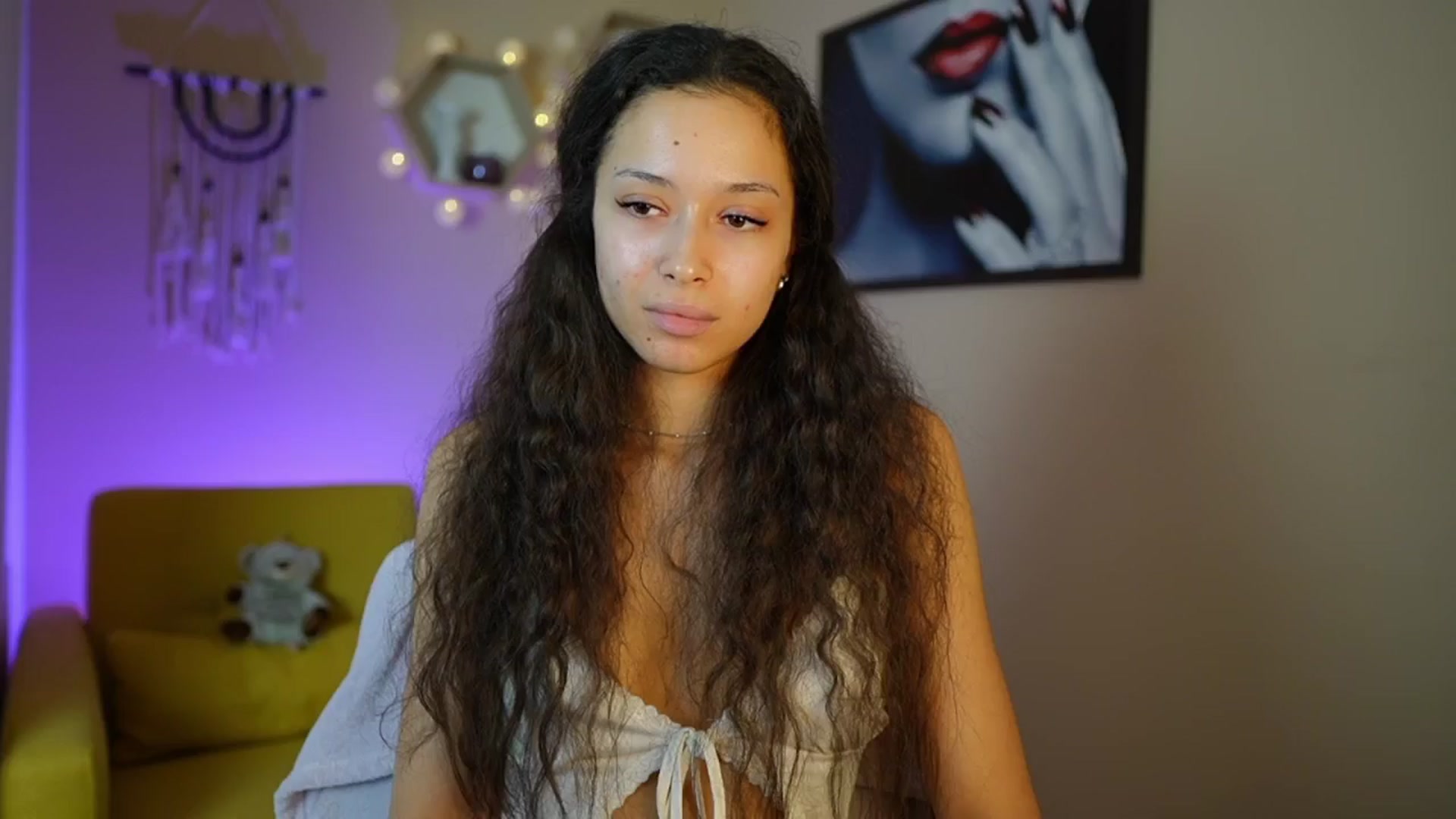 Gallery image thumbnail from Abbie_Maley18's myfreecams stream on, 05/23/2024, 16:04 image 9 of 20