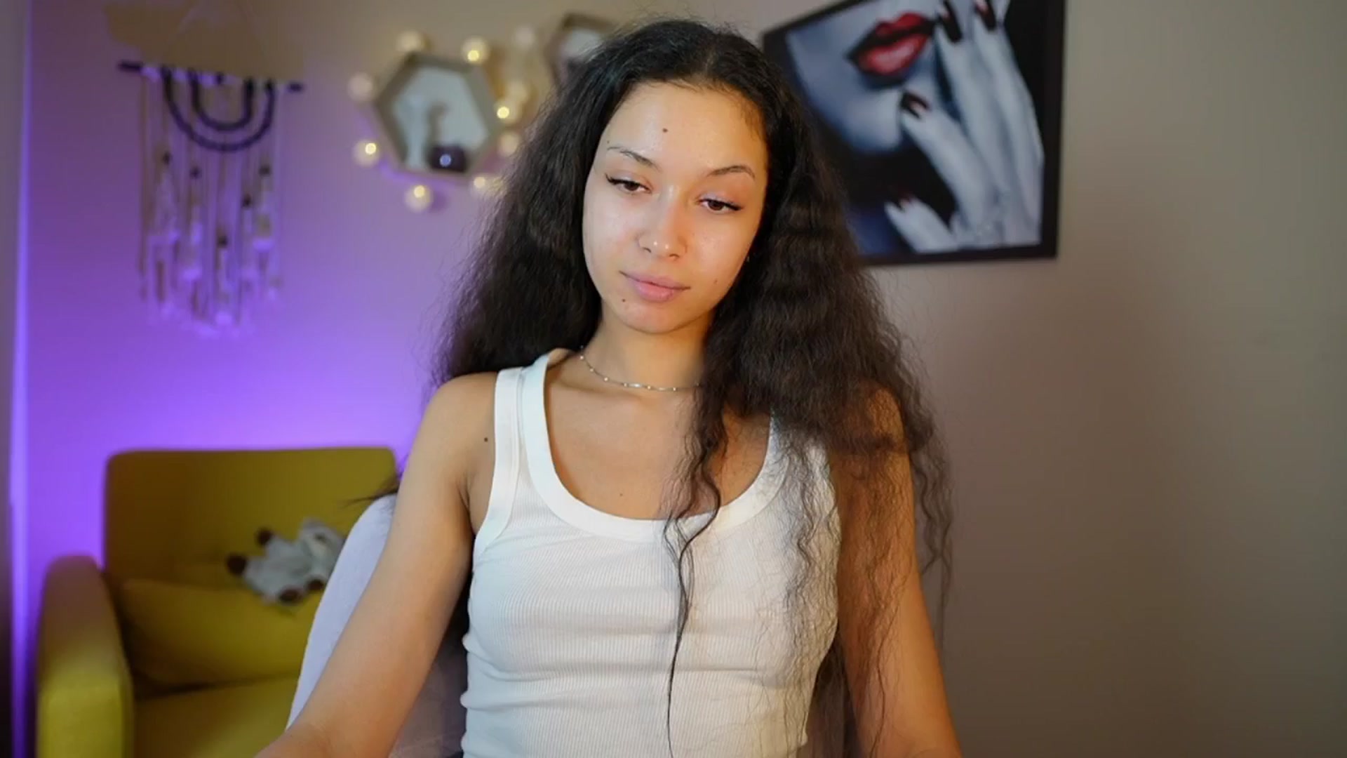 Gallery image thumbnail from Abbie_Maley18's myfreecams stream on, 05/27/2024, 18:01 image 5 of 20