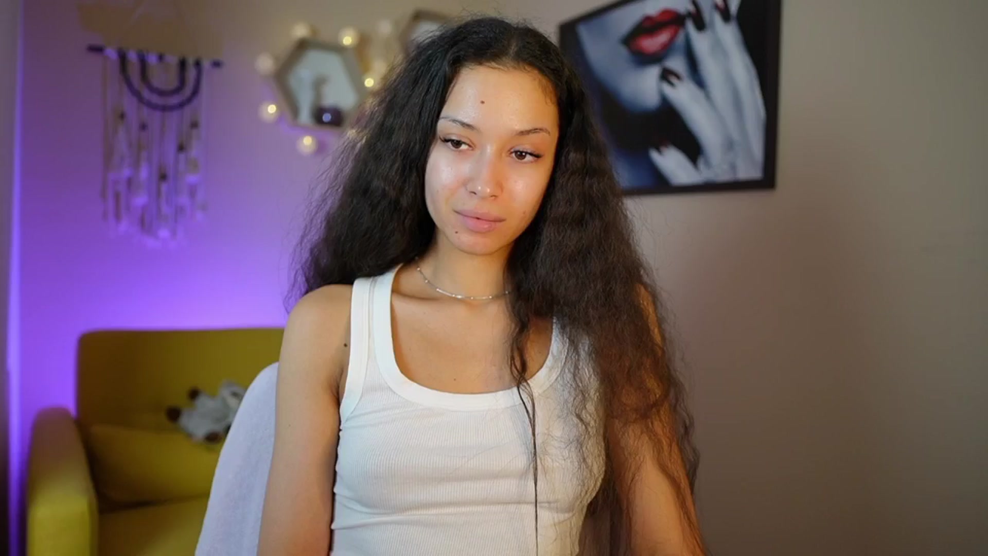 Gallery image thumbnail from Abbie_Maley18's myfreecams stream on, 05/27/2024, 18:01 image 9 of 20
