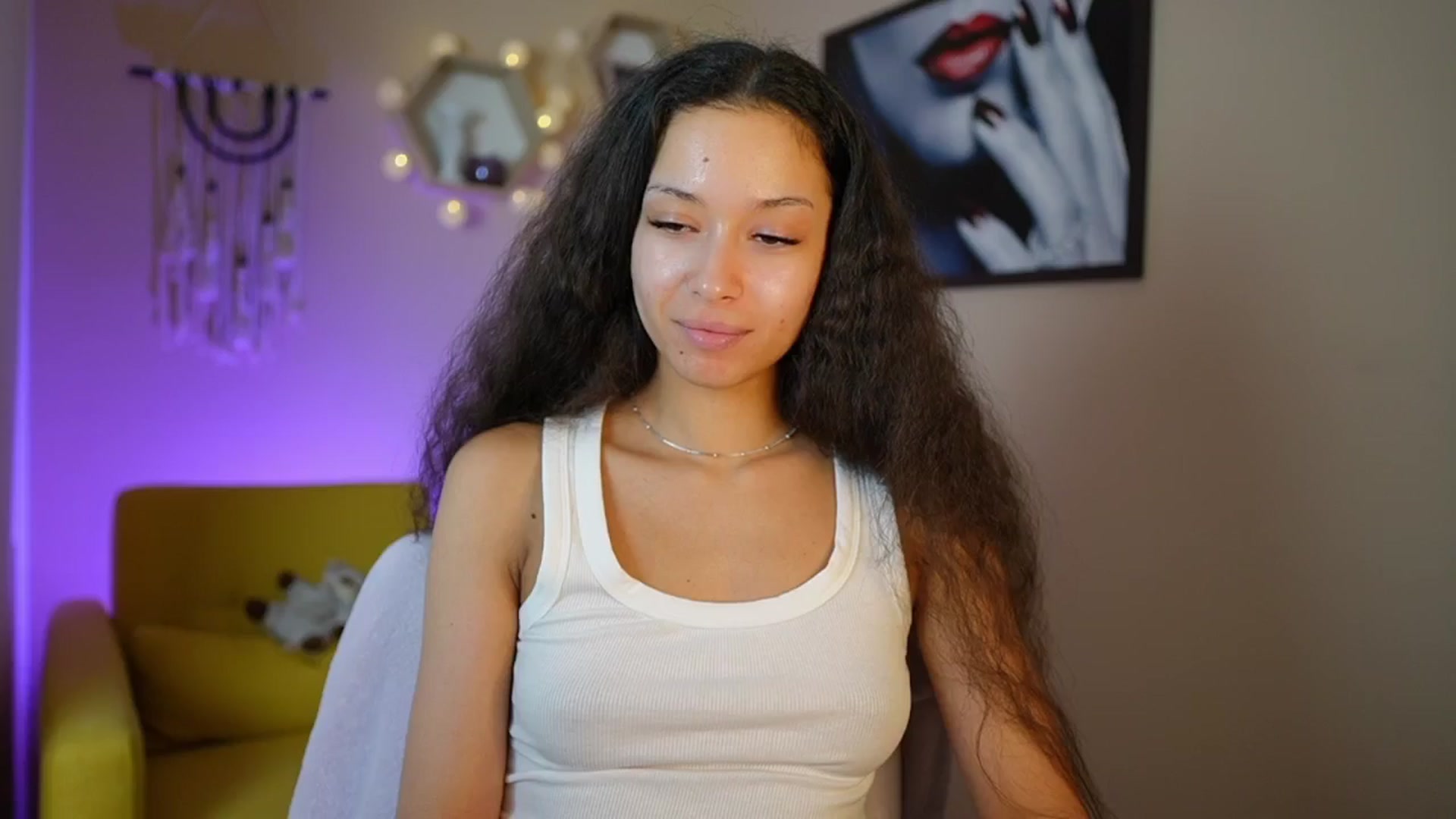 Gallery image thumbnail from Abbie_Maley18's myfreecams stream on, 05/27/2024, 18:01 image 14 of 20
