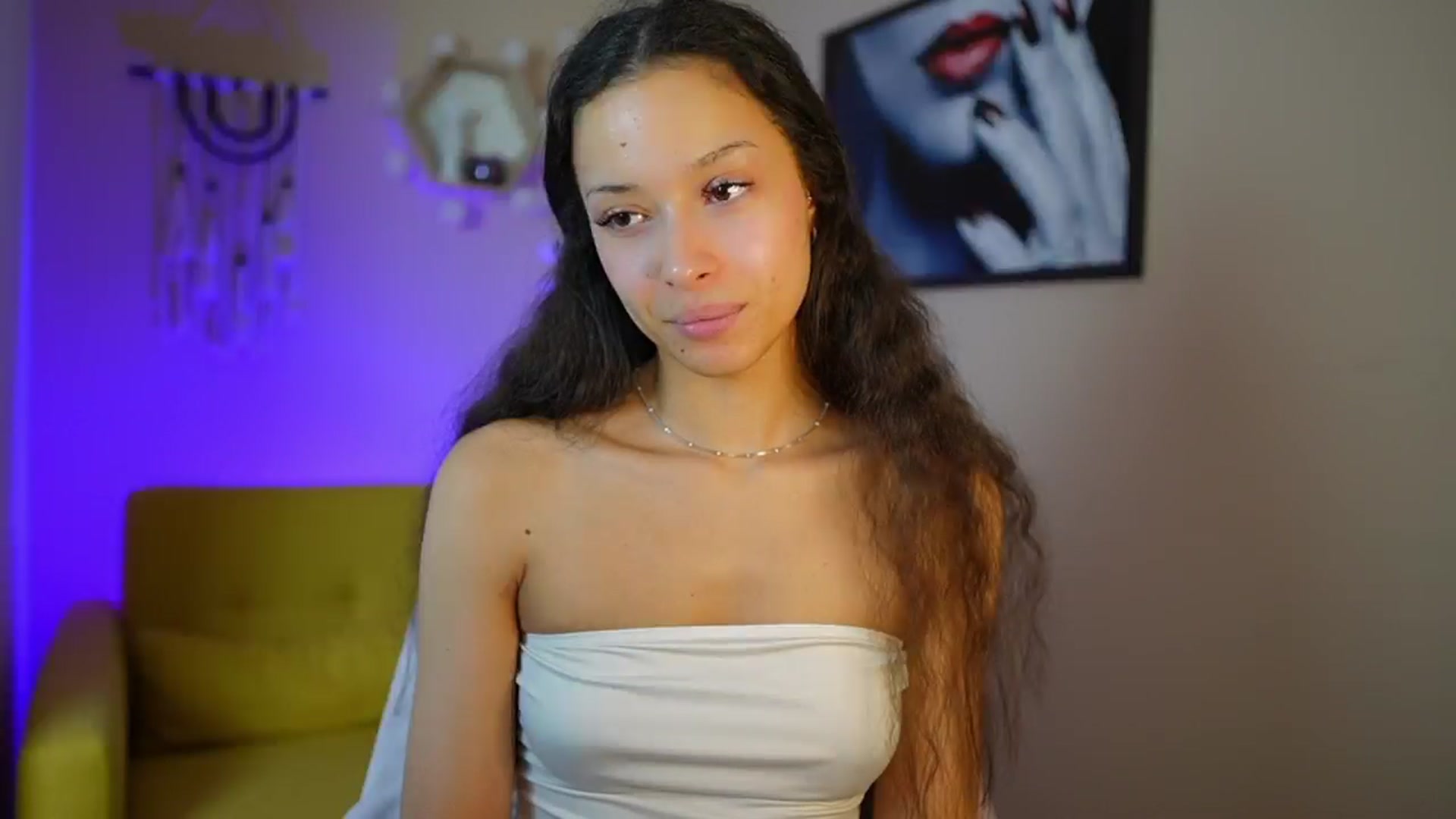 Gallery image thumbnail from Abbie_Maley18's myfreecams stream on, 05/29/2024, 17:57 image 11 of 20