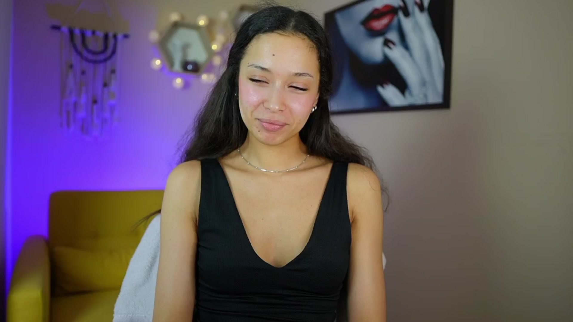 Gallery image thumbnail from Abbie_Maley18's myfreecams stream on, 05/30/2024, 13:33 image 9 of 20