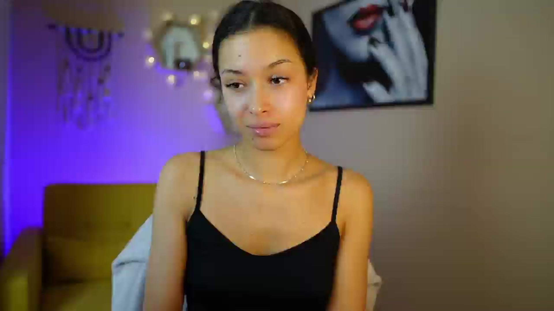 Gallery image thumbnail from Abbie_Maley18's myfreecams stream on, 05/31/2024, 17:41 image 10 of 20