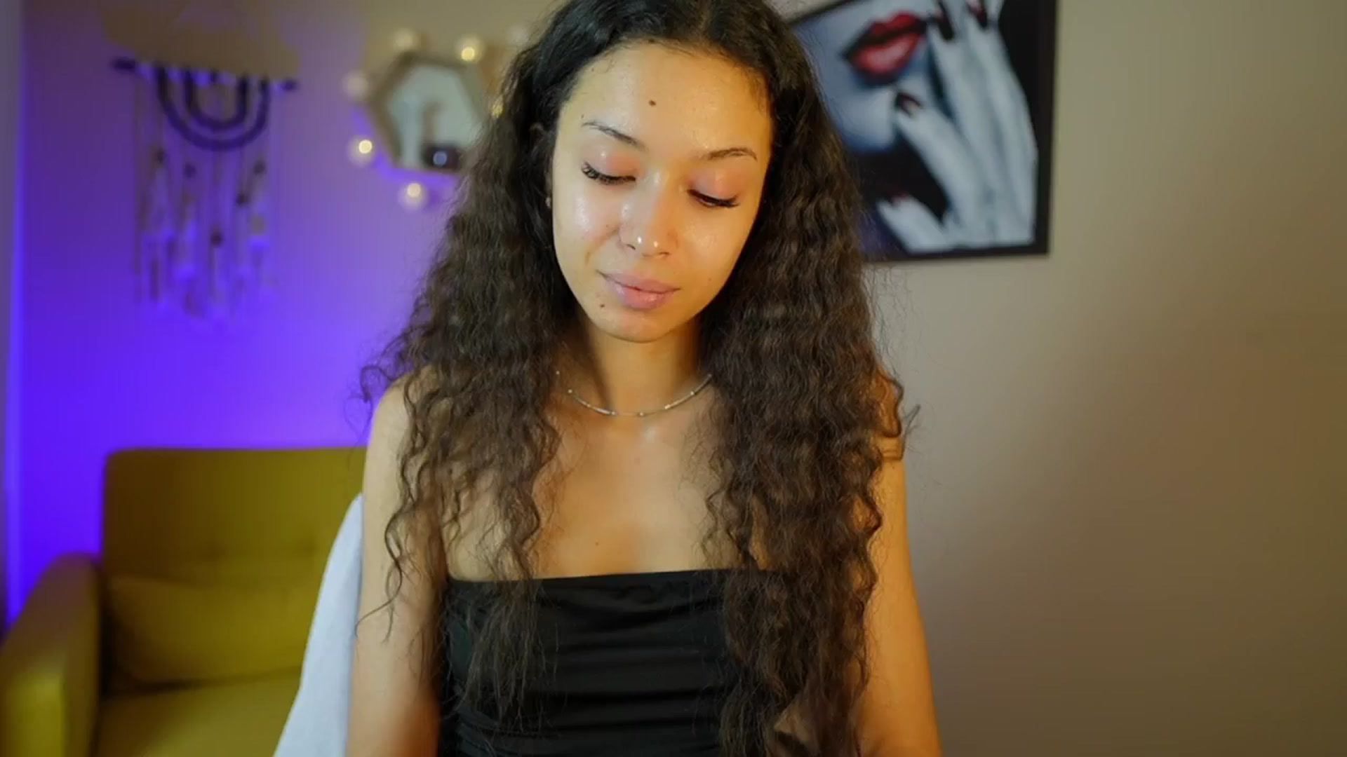 Gallery image thumbnail from Abbie_Maley18's myfreecams stream on, 06/03/2024, 15:50 image 8 of 20