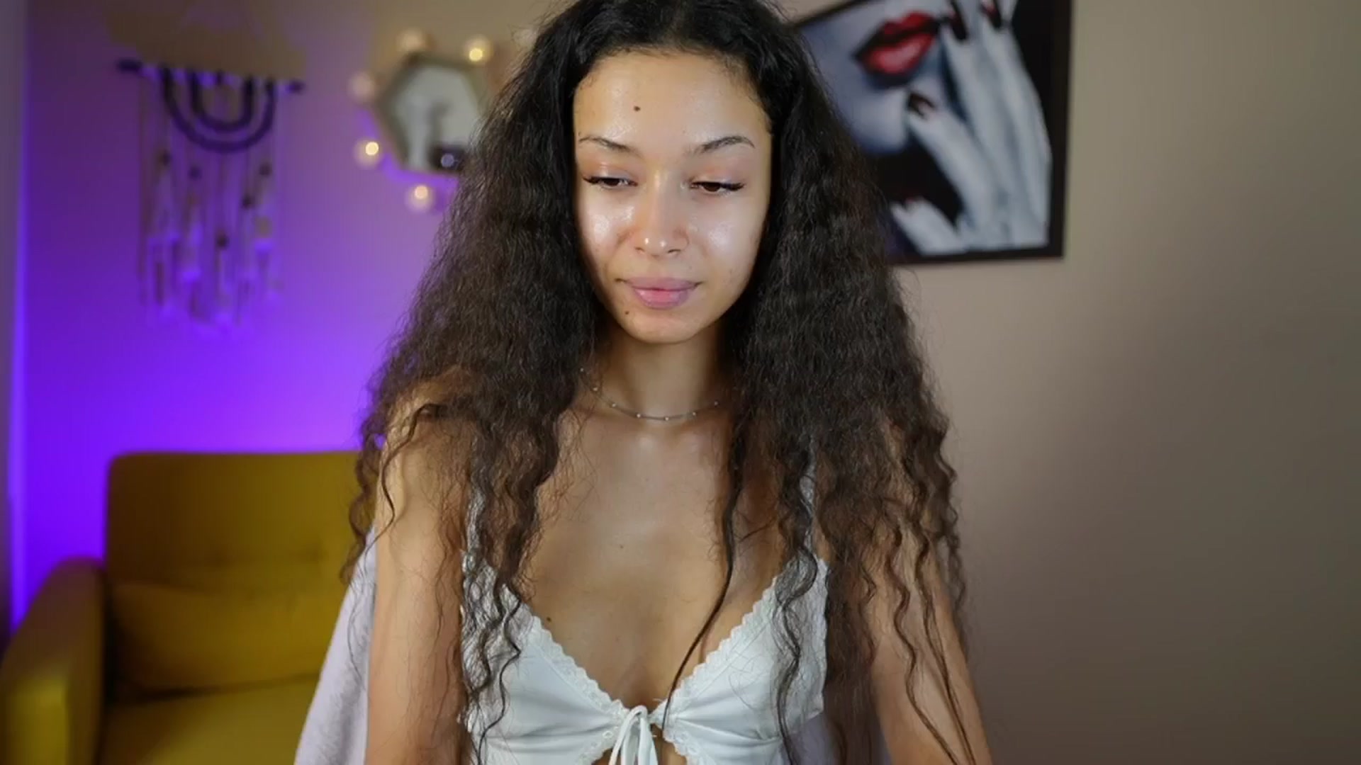 Gallery image thumbnail from Abbie_Maley18's myfreecams stream on, 06/04/2024, 12:42 image 14 of 20
