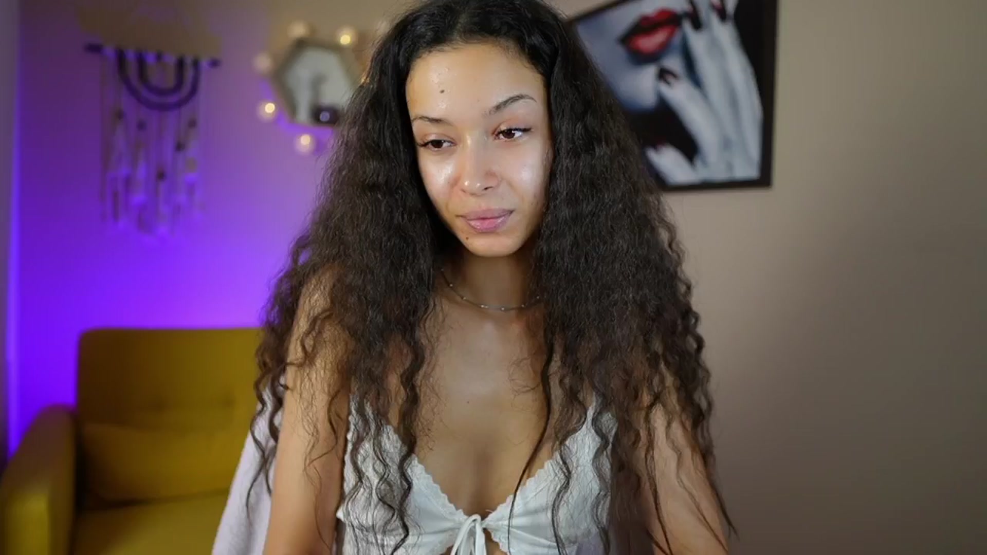Gallery image thumbnail from Abbie_Maley18's myfreecams stream on, 06/04/2024, 12:42 image 15 of 20
