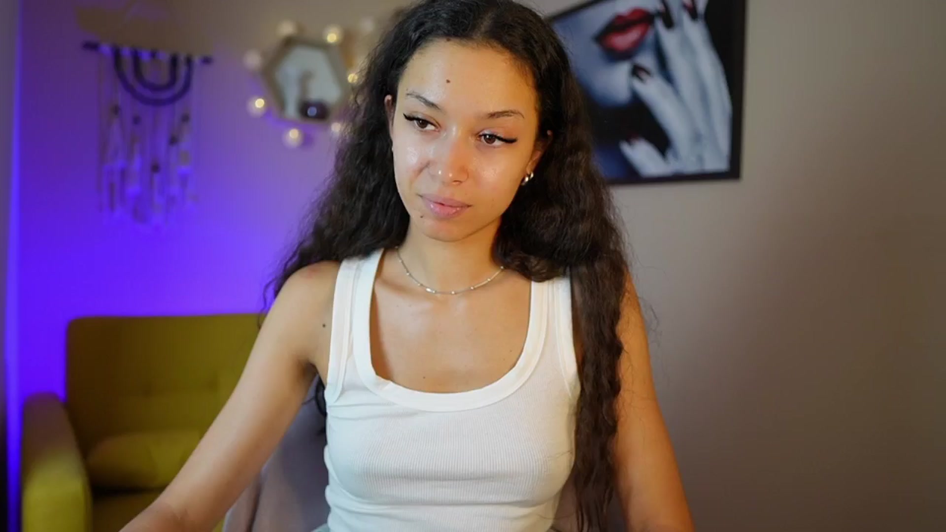 Gallery image thumbnail from Abbie_Maley18's myfreecams stream on, 06/08/2024, 15:20 image 17 of 20
