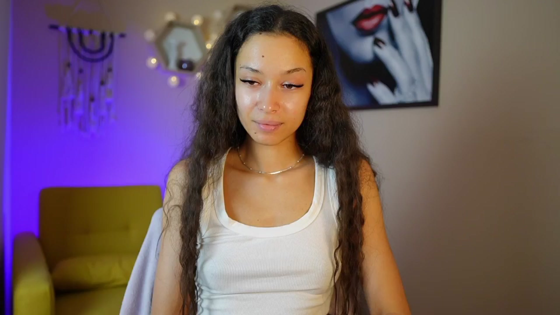 Gallery image thumbnail from Abbie_Maley18's myfreecams stream on, 06/08/2024, 15:20 image 3 of 20