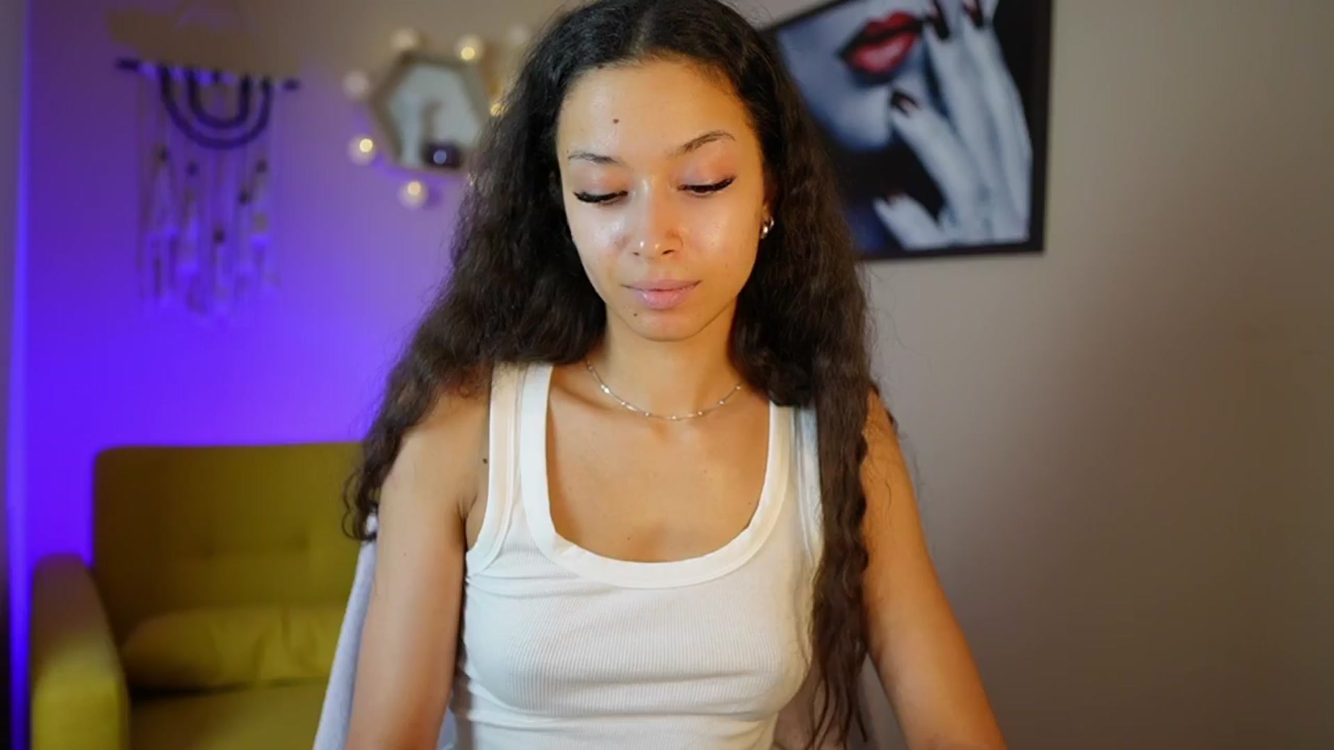 Gallery image thumbnail from Abbie_Maley18's myfreecams stream on, 06/08/2024, 15:20 image 18 of 20