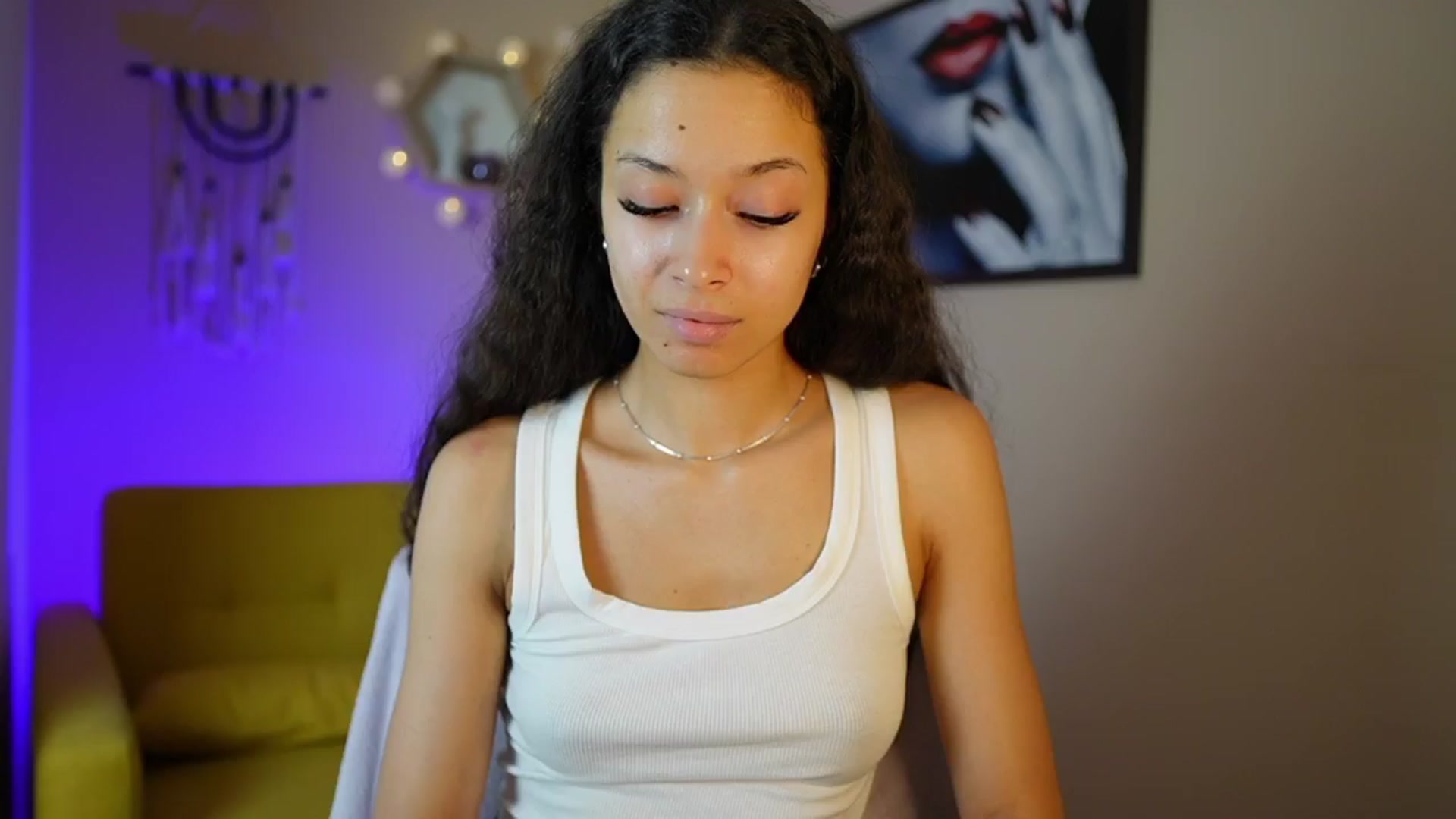 Gallery image thumbnail from Abbie_Maley18's myfreecams stream on, 06/08/2024, 15:20 image 12 of 20