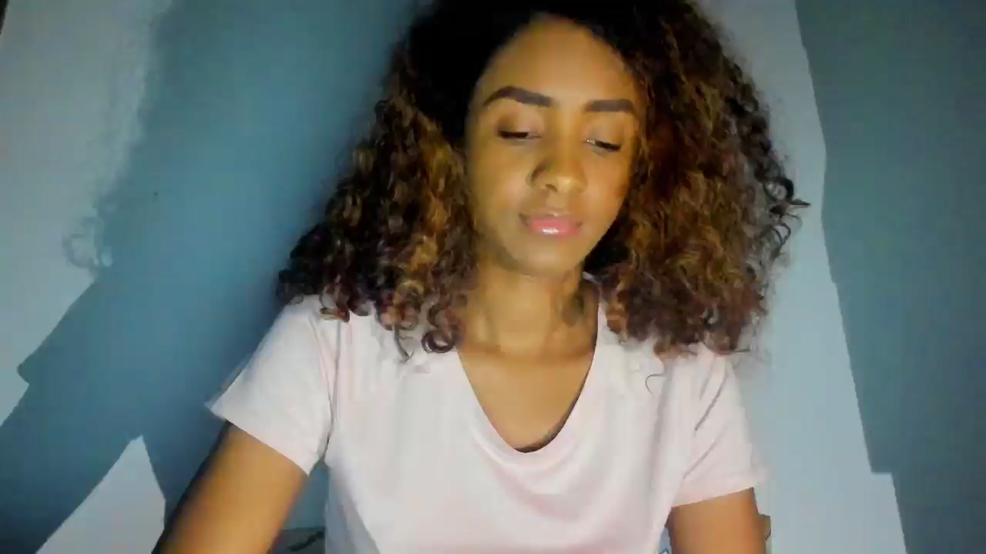 Gallery image thumbnail from AbbyMonse_'s myfreecams stream on, 04/06/2025, 04:04 image 1 of 20