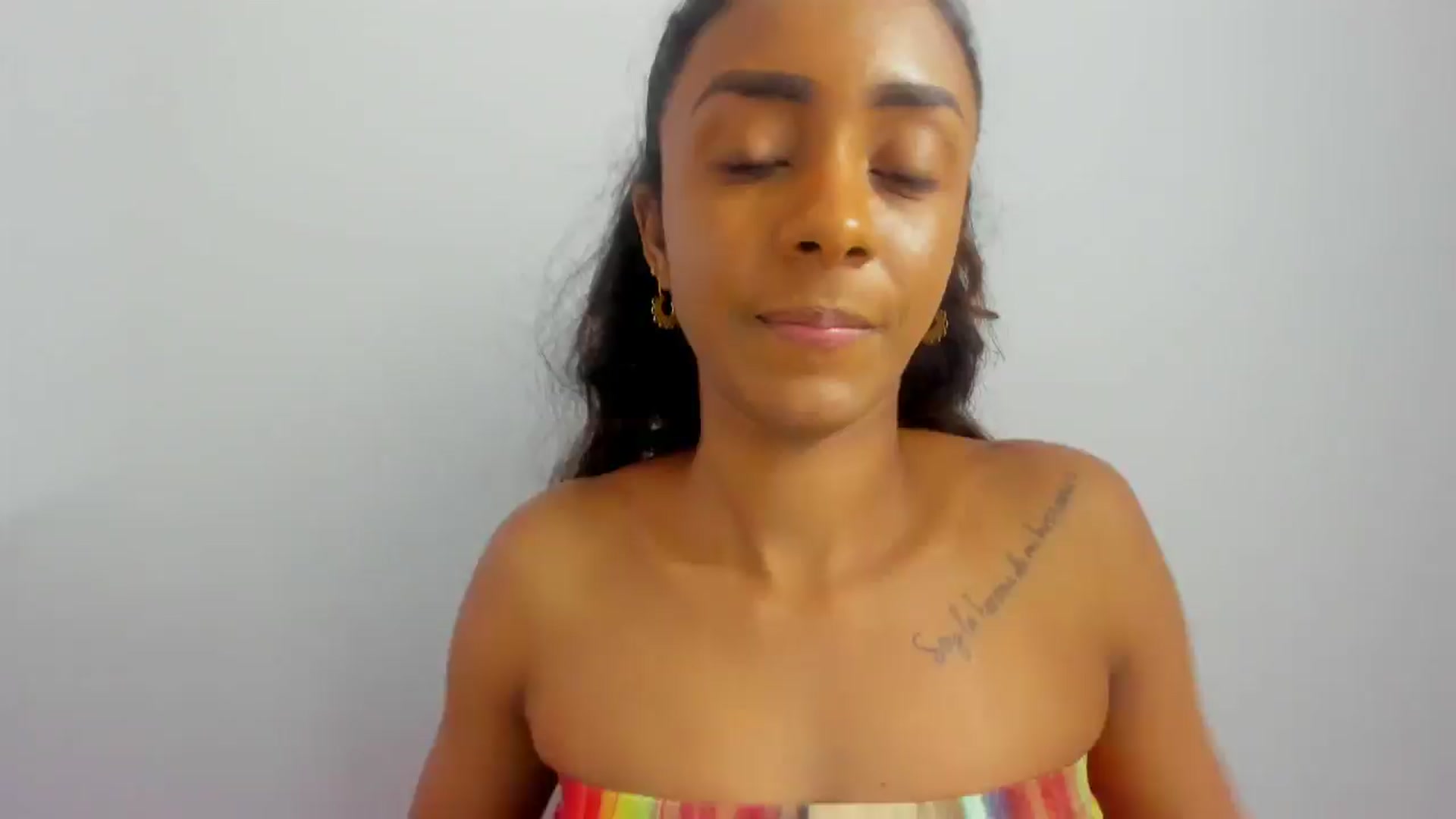Gallery image thumbnail from AbbyMonse_'s myfreecams stream on, 04/08/2025, 19:36 image 9 of 20