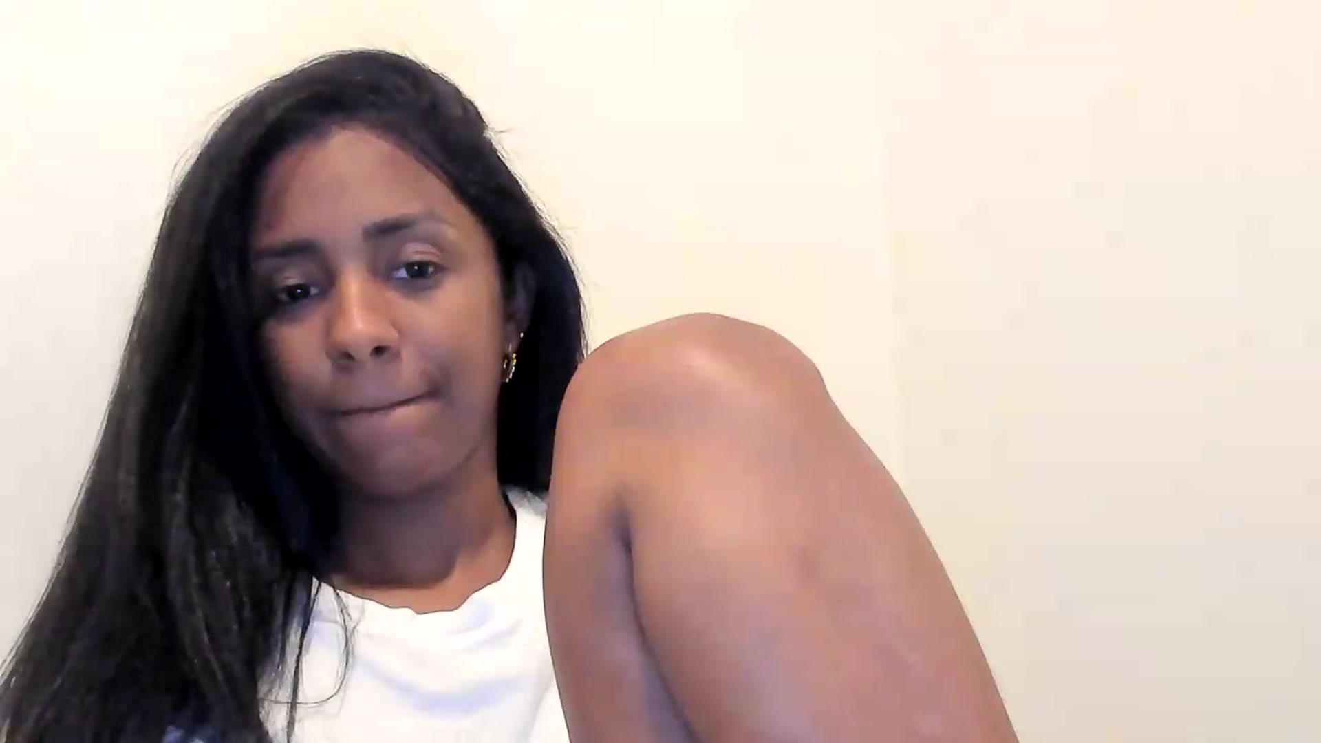 Gallery image thumbnail from AbbyMonse_'s myfreecams stream on, 08/05/2026, 05:57 image 11 of 20