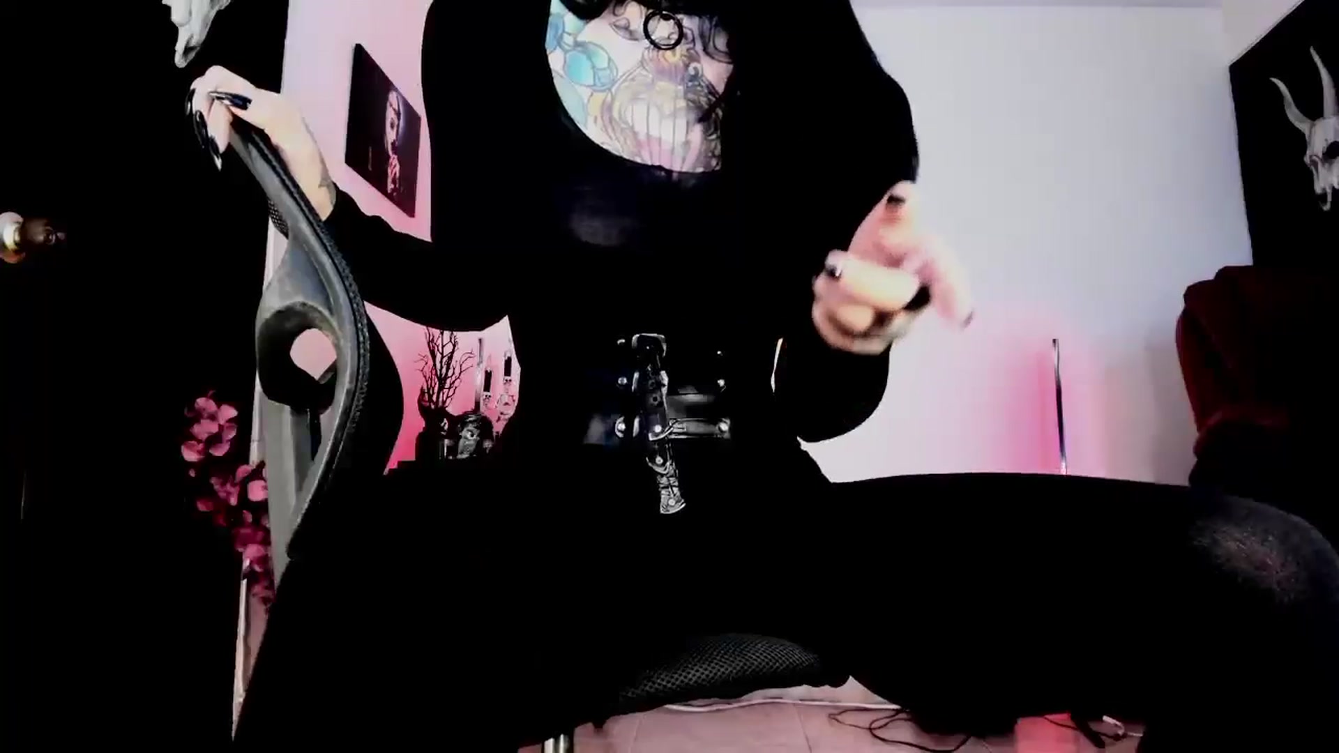 Gallery image thumbnail from AbbyPink's myfreecams stream on, 06/28/2025, 04:13 image 5 of 20