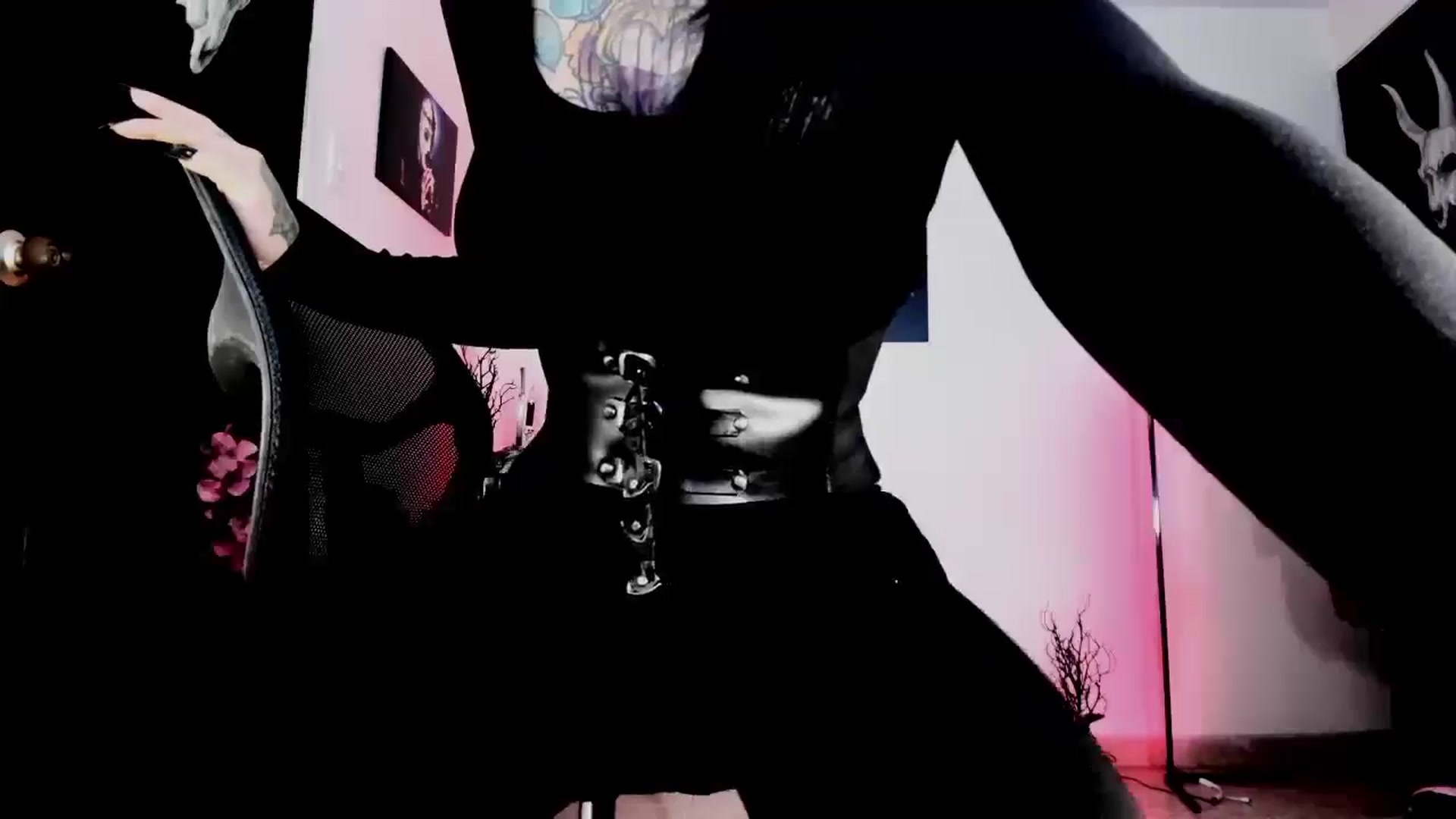 Gallery image thumbnail from AbbyPink's myfreecams stream on, 06/28/2025, 04:13 image 9 of 20