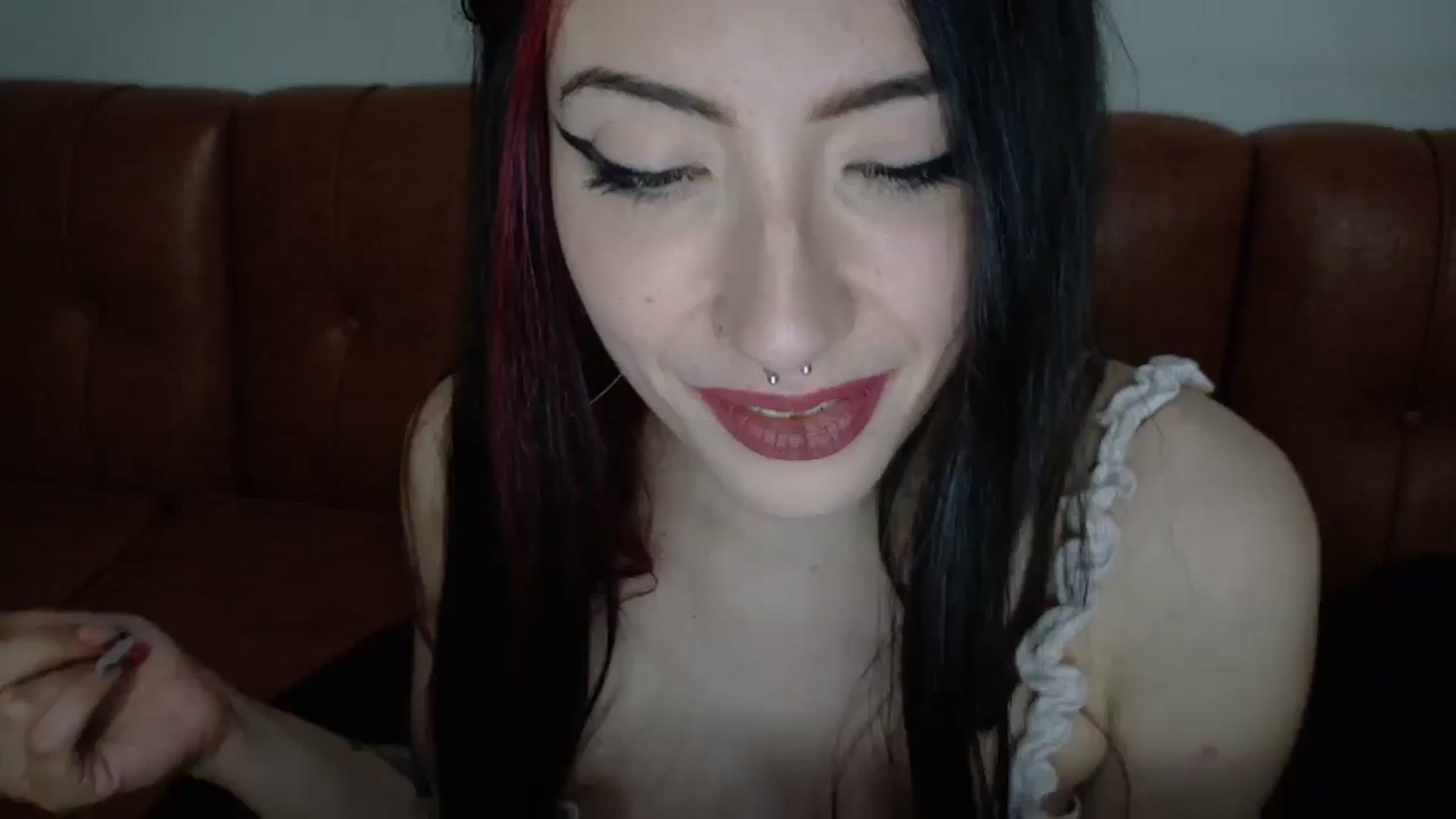 Gallery image thumbnail from AbbySecrets_'s myfreecams stream on, 04/16/2025, 01:14 image 2 of 20