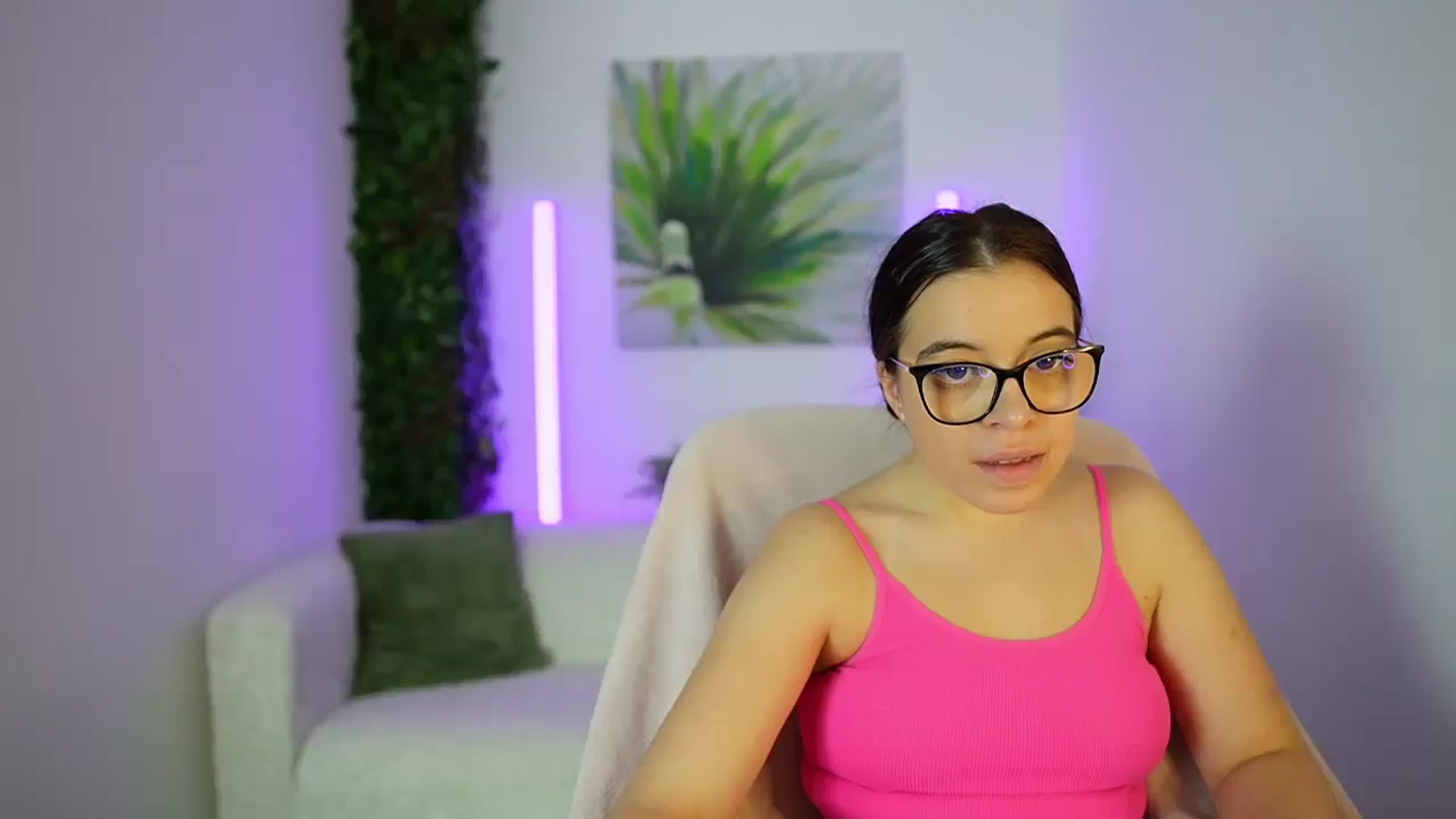 Gallery image thumbnail from Abby_Byens's myfreecams stream on, 11/24/2024, 13:49 image 13 of 20