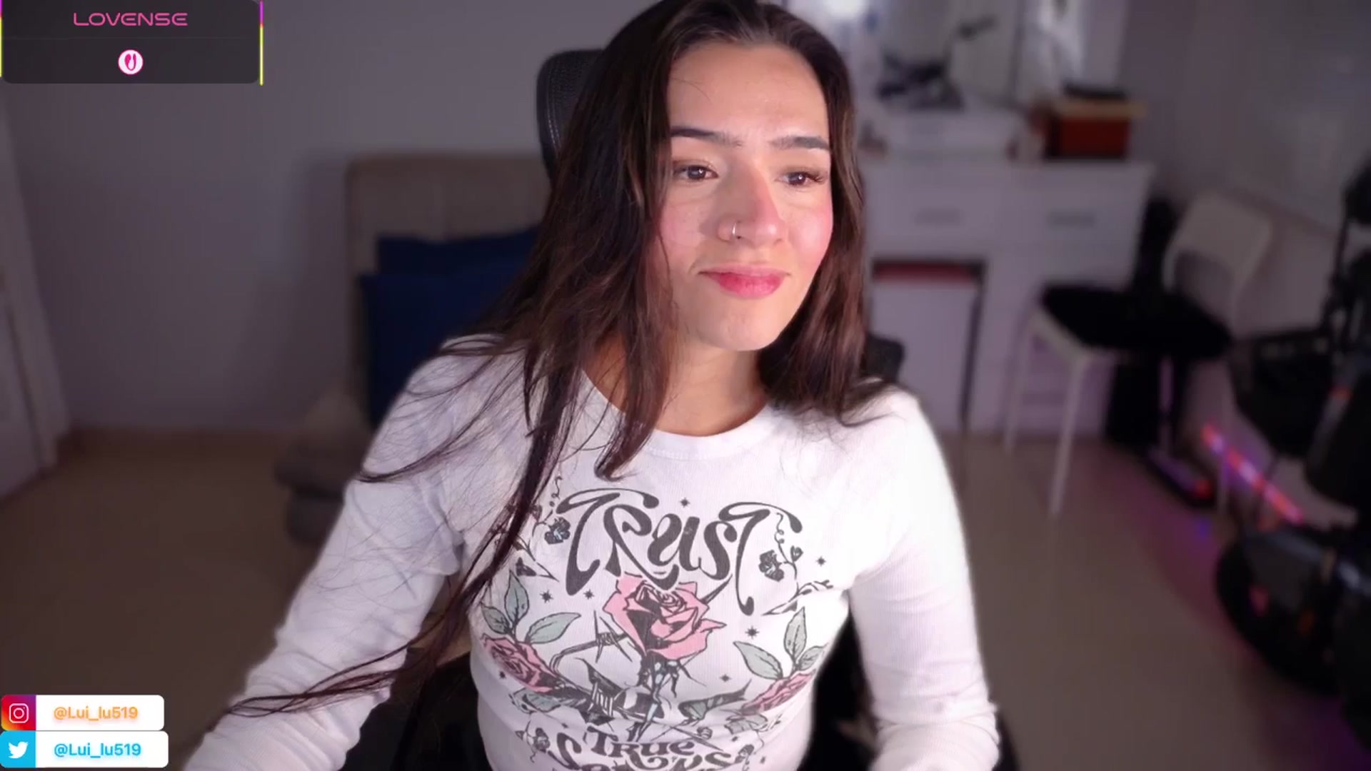 Gallery image thumbnail from Abby_Lu's myfreecams stream on, 06/02/2025, 01:11 image 18 of 20