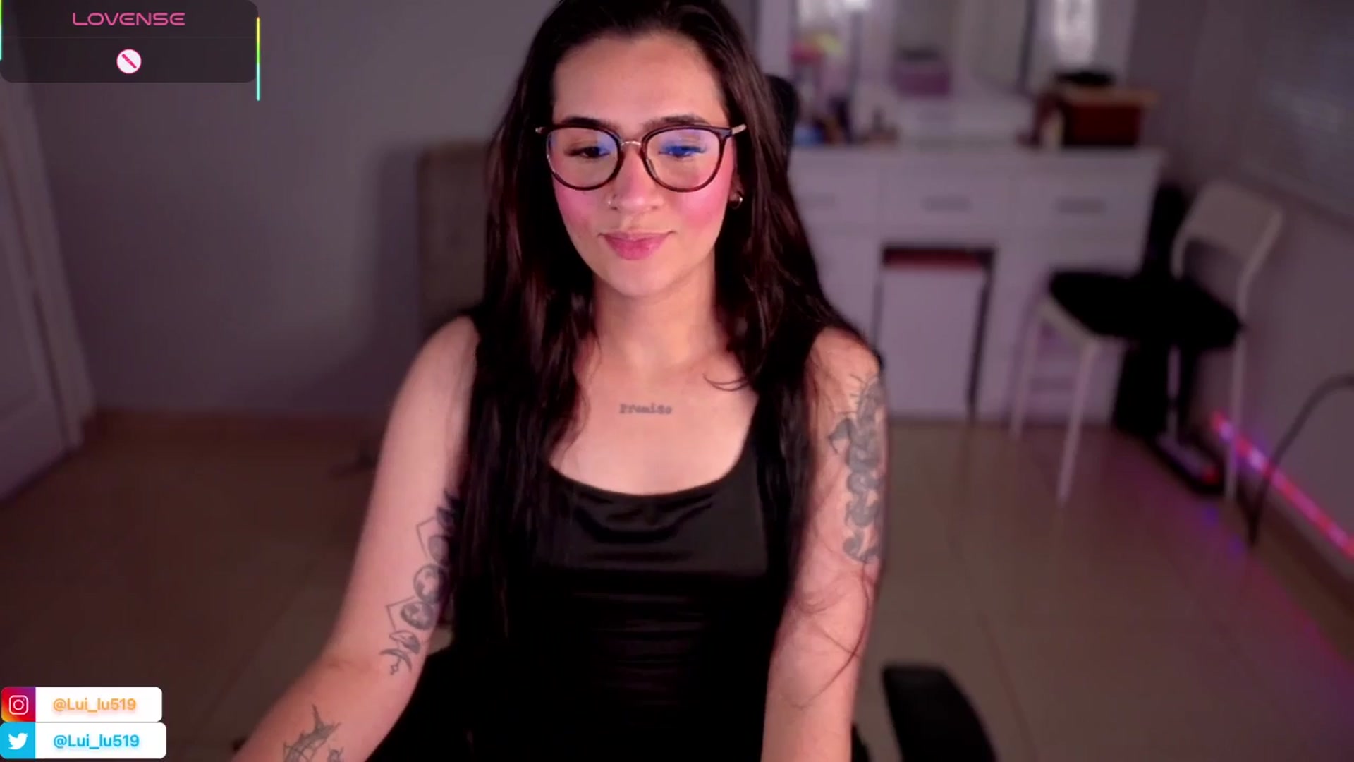 Gallery image thumbnail from Abby_Lu's myfreecams stream on, 06/02/2025, 23:31 image 8 of 20