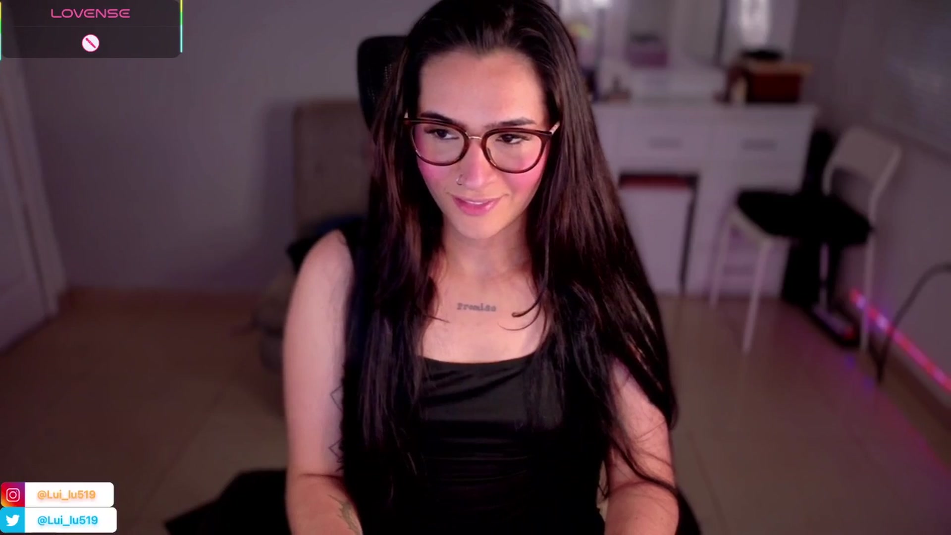 Gallery image thumbnail from Abby_Lu's myfreecams stream on, 06/02/2025, 23:31 image 11 of 20
