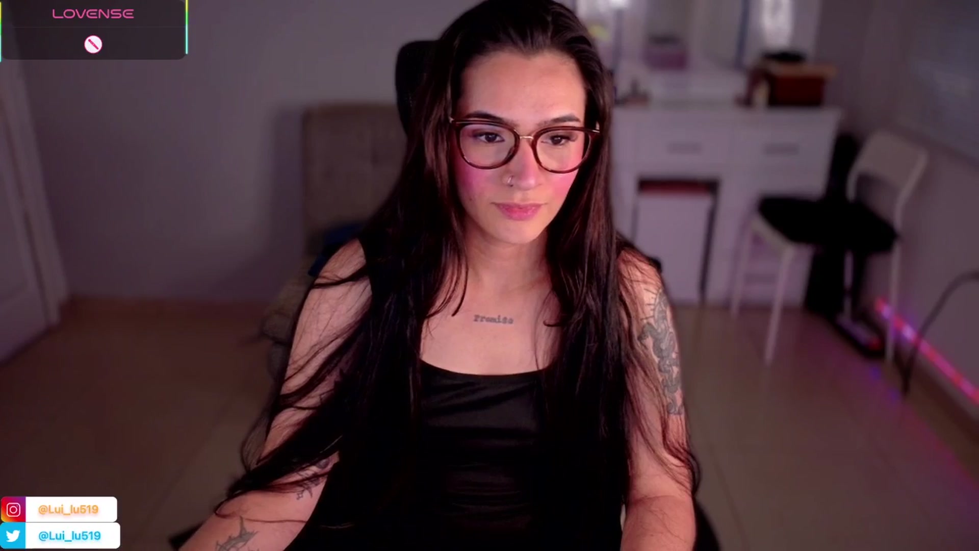Gallery image thumbnail from Abby_Lu's myfreecams stream on, 06/02/2025, 23:31 image 3 of 20