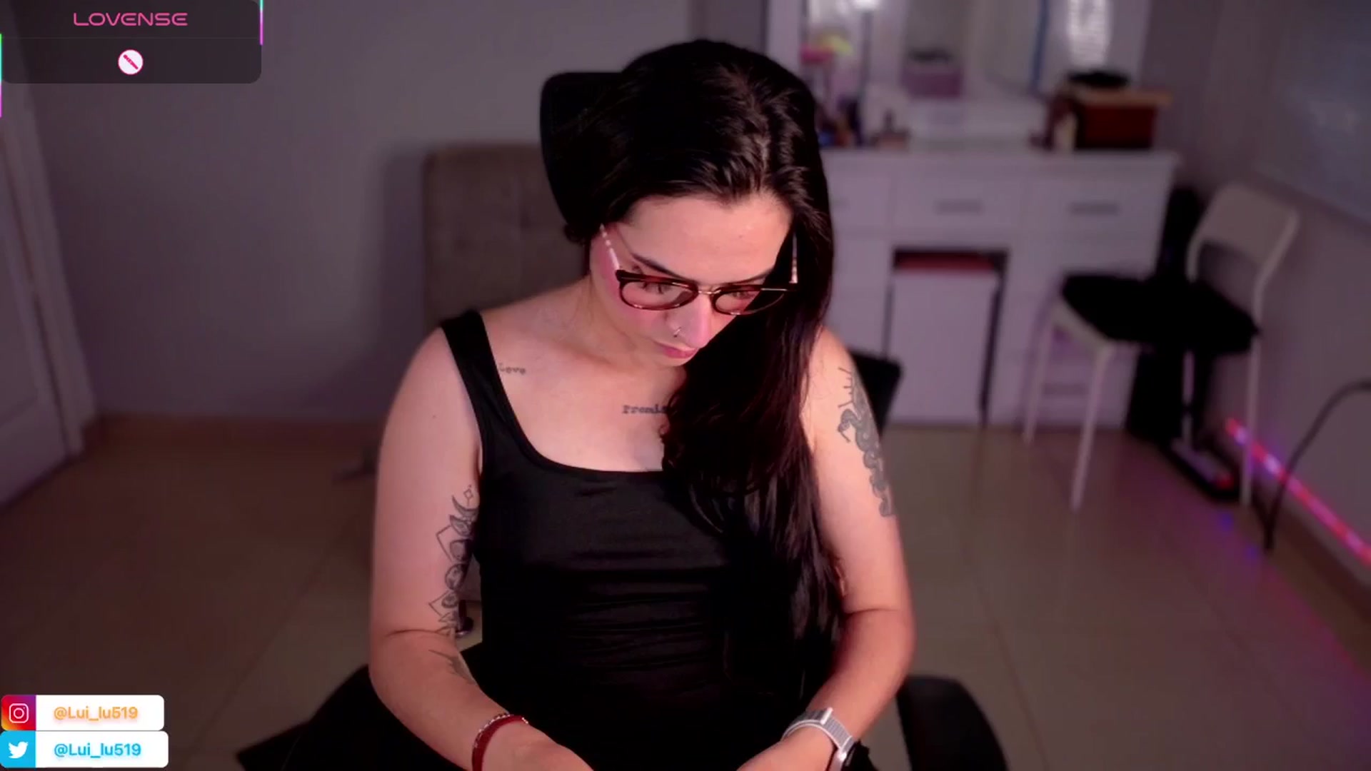 Gallery image thumbnail from Abby_Lu's myfreecams stream on, 06/02/2025, 23:31 image 1 of 20