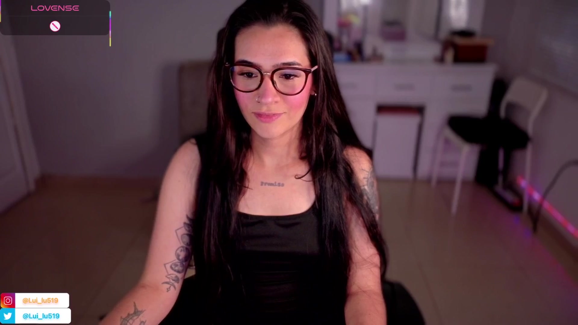 Gallery image thumbnail from Abby_Lu's myfreecams stream on, 06/02/2025, 23:31 image 10 of 20