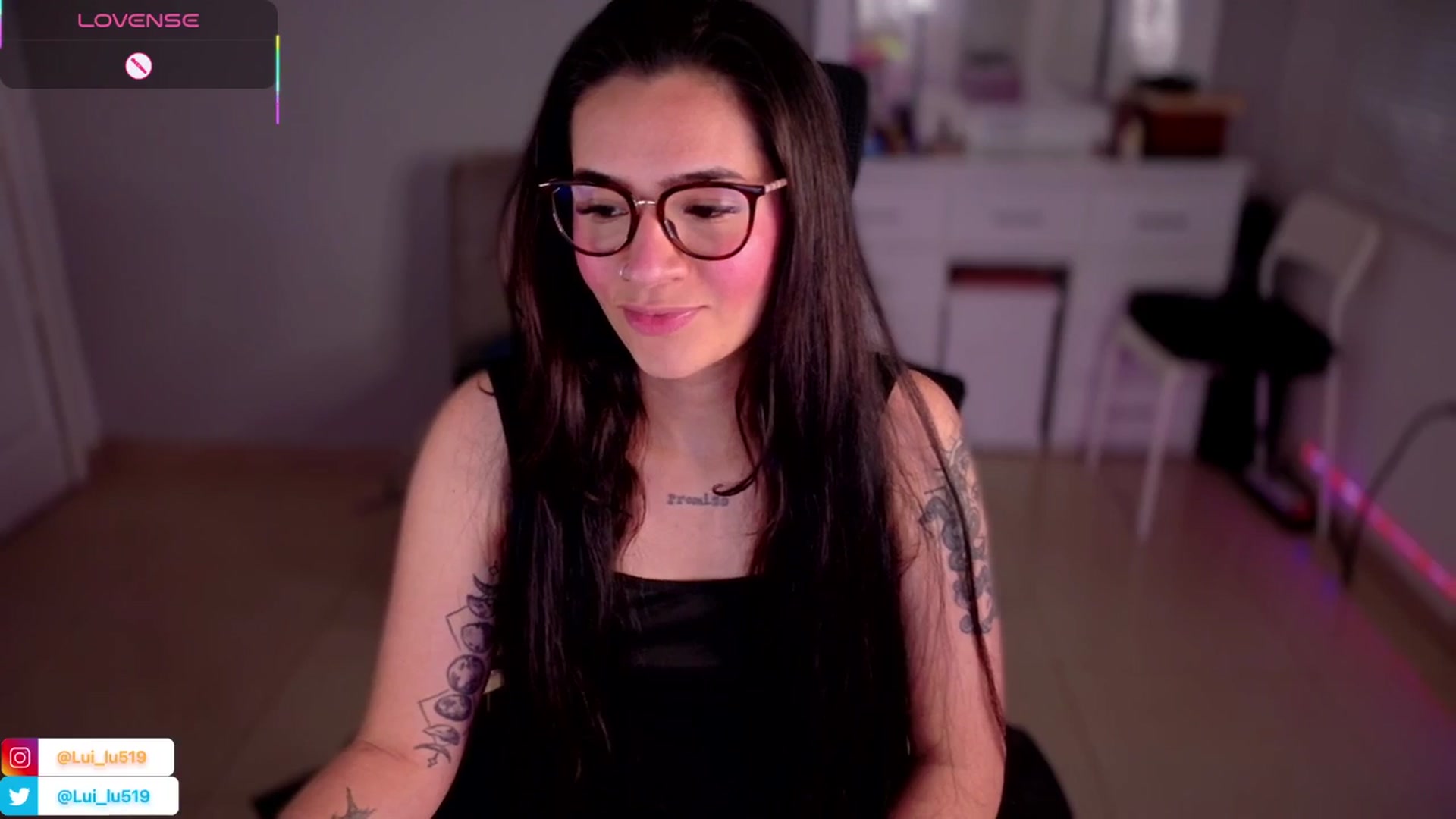 Gallery image thumbnail from Abby_Lu's myfreecams stream on, 06/02/2025, 23:31 image 13 of 20