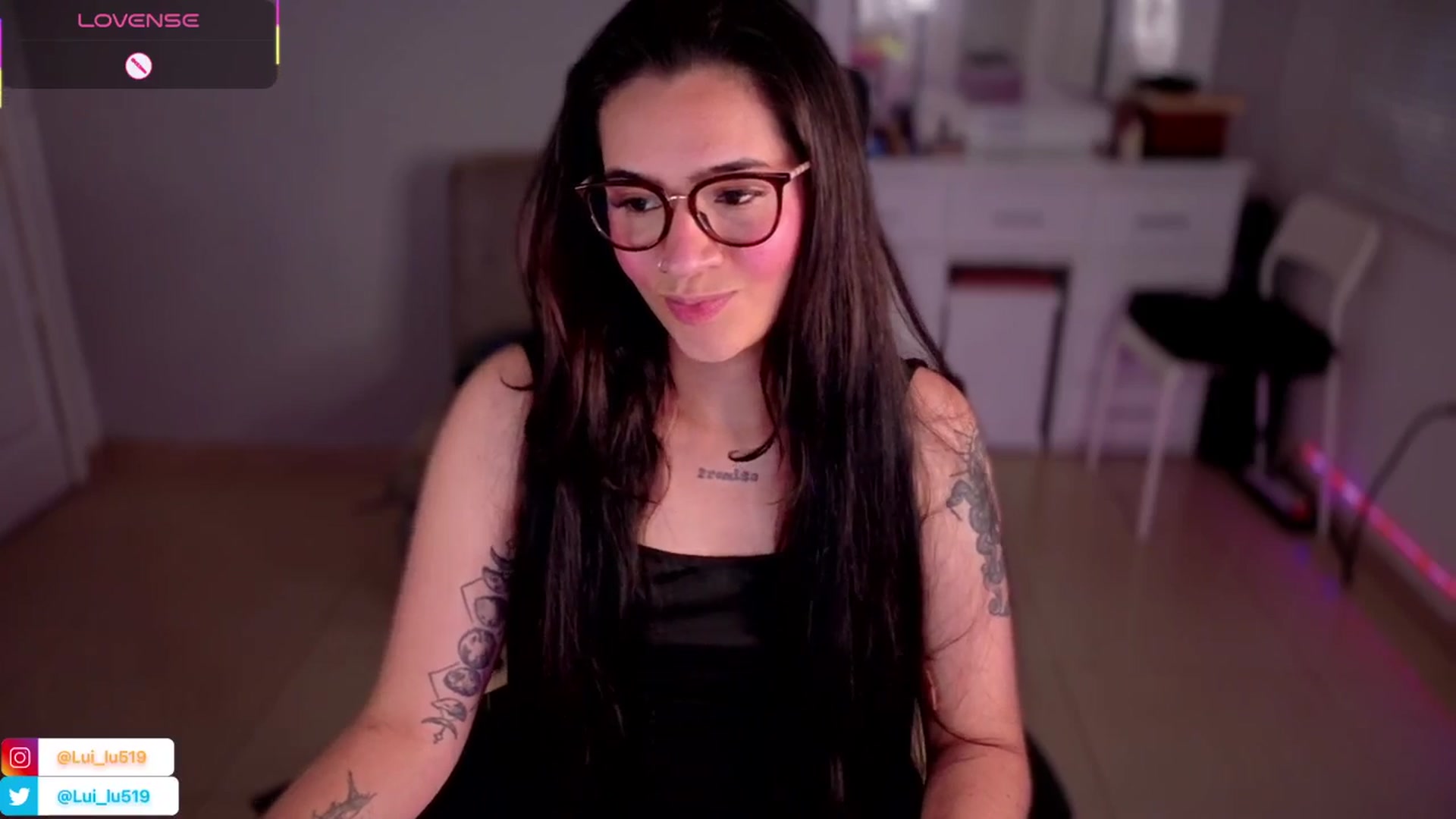 Gallery image thumbnail from Abby_Lu's myfreecams stream on, 06/02/2025, 23:31 image 12 of 20