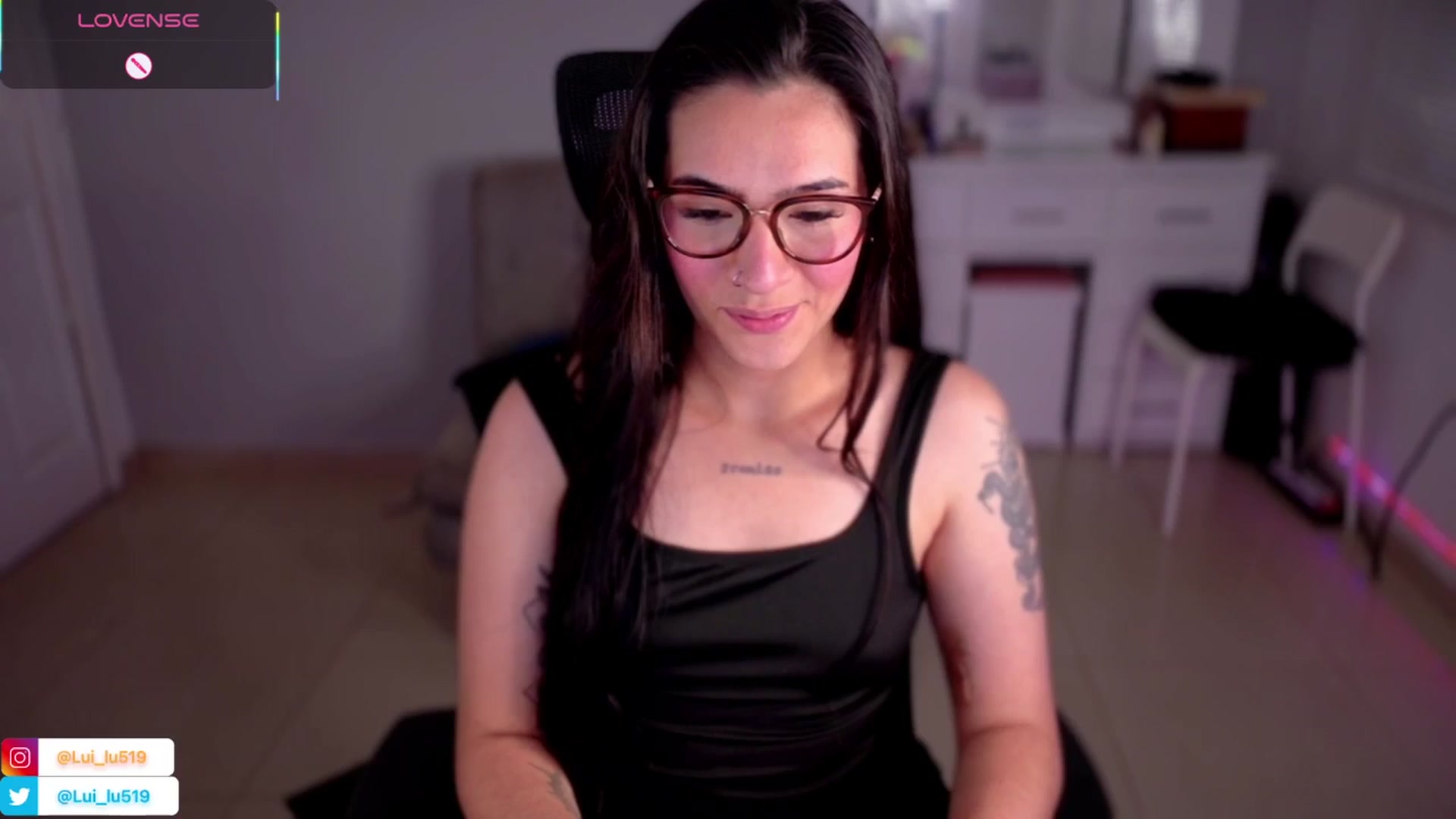 Gallery image thumbnail from Abby_Lu's myfreecams stream on, 06/03/2025, 24:58 image 6 of 20