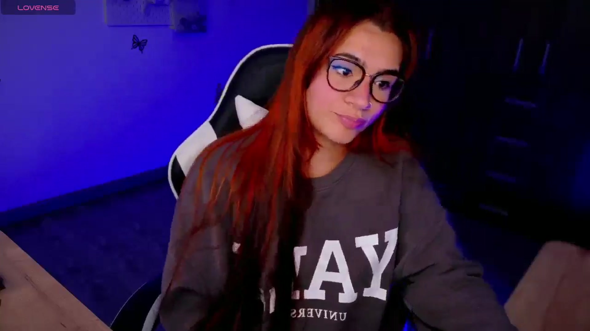 Gallery image thumbnail from Abby_Lu's myfreecams stream on, 04/30/2026, 24:01 image 7 of 20