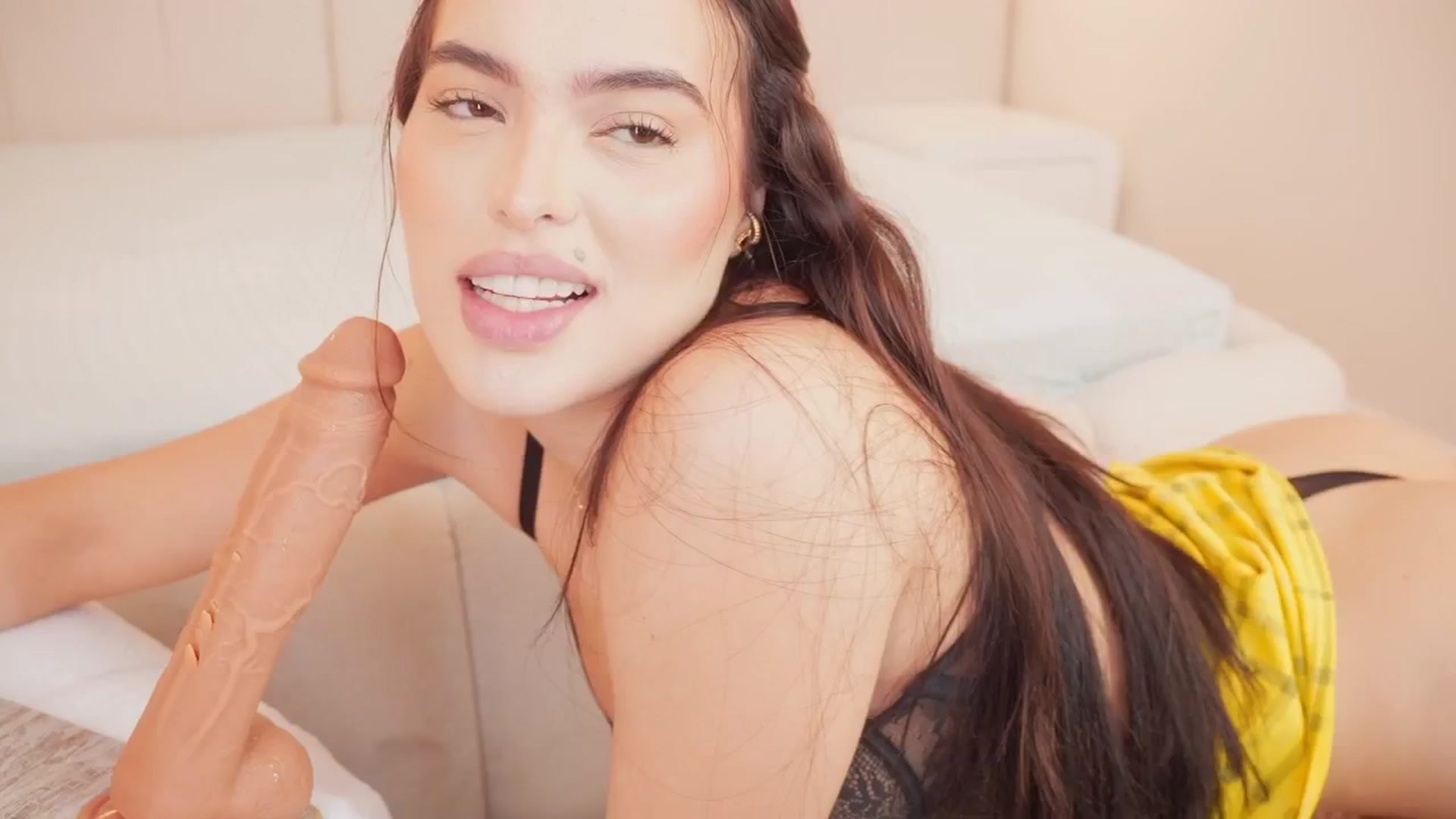 Gallery image thumbnail from Abby_me's myfreecams stream on, 07/15/2025, 13:04 image 18 of 20