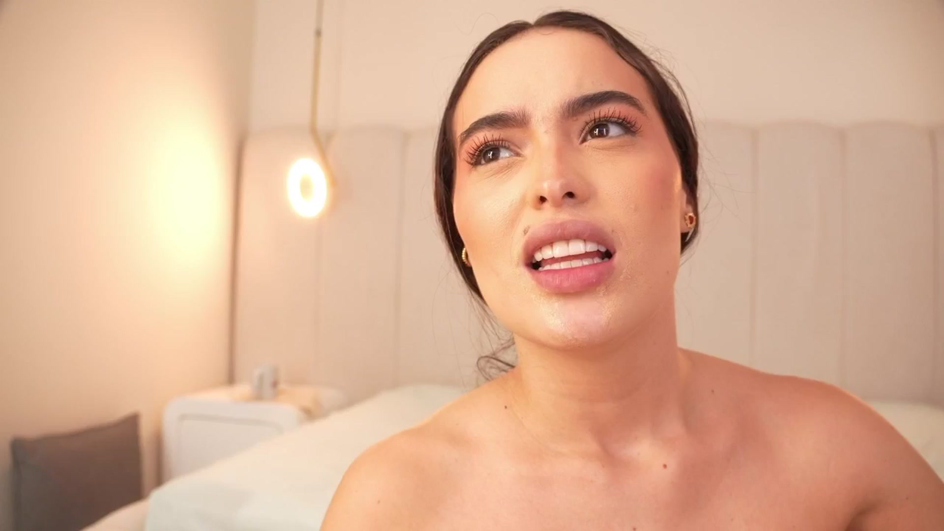 Gallery image thumbnail from Abby_me's myfreecams stream on, 07/16/2025, 15:00 image 4 of 20