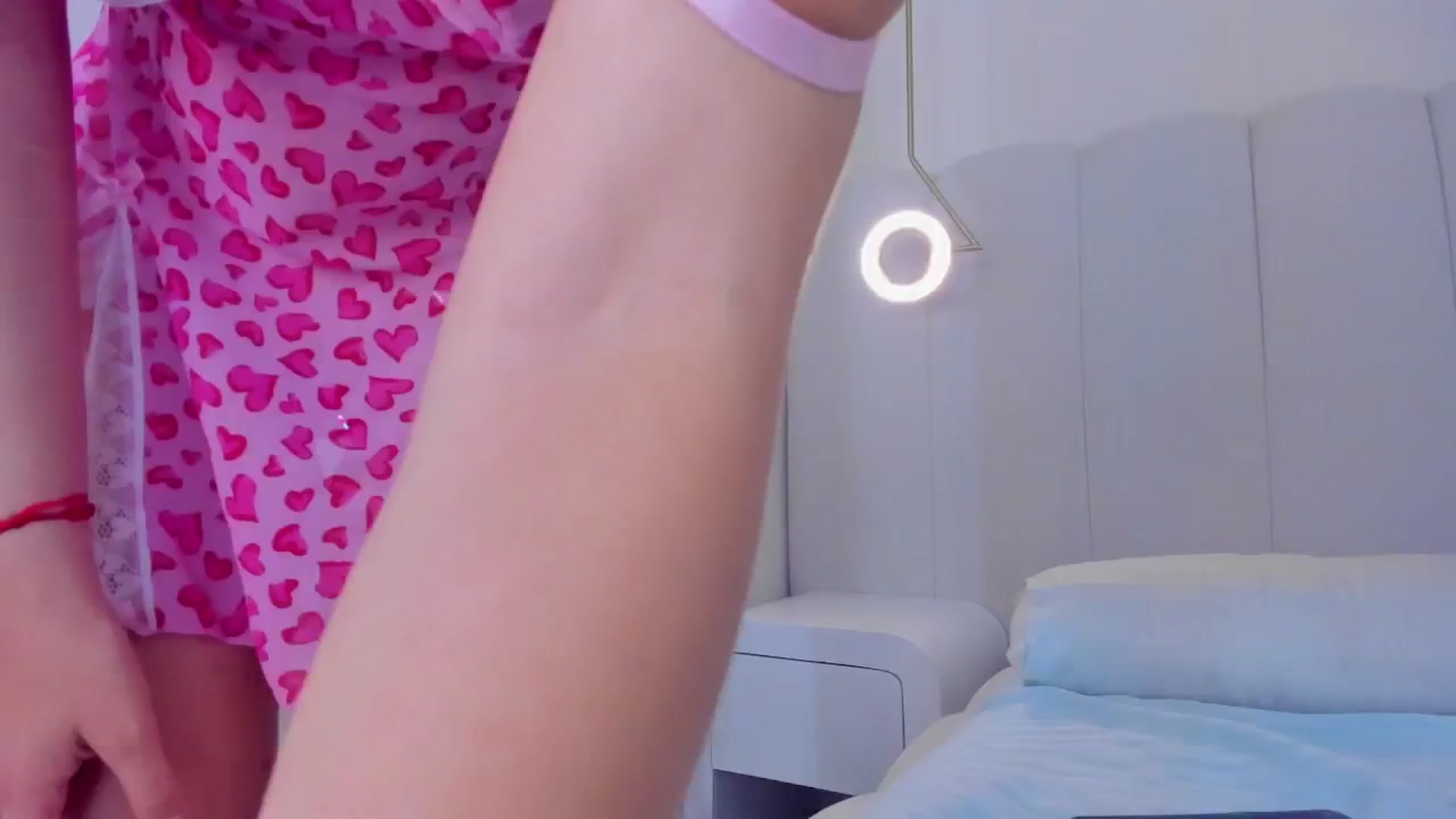Gallery image thumbnail from Abby_me's myfreecams stream on, 09/03/2025, 18:41 image 3 of 20