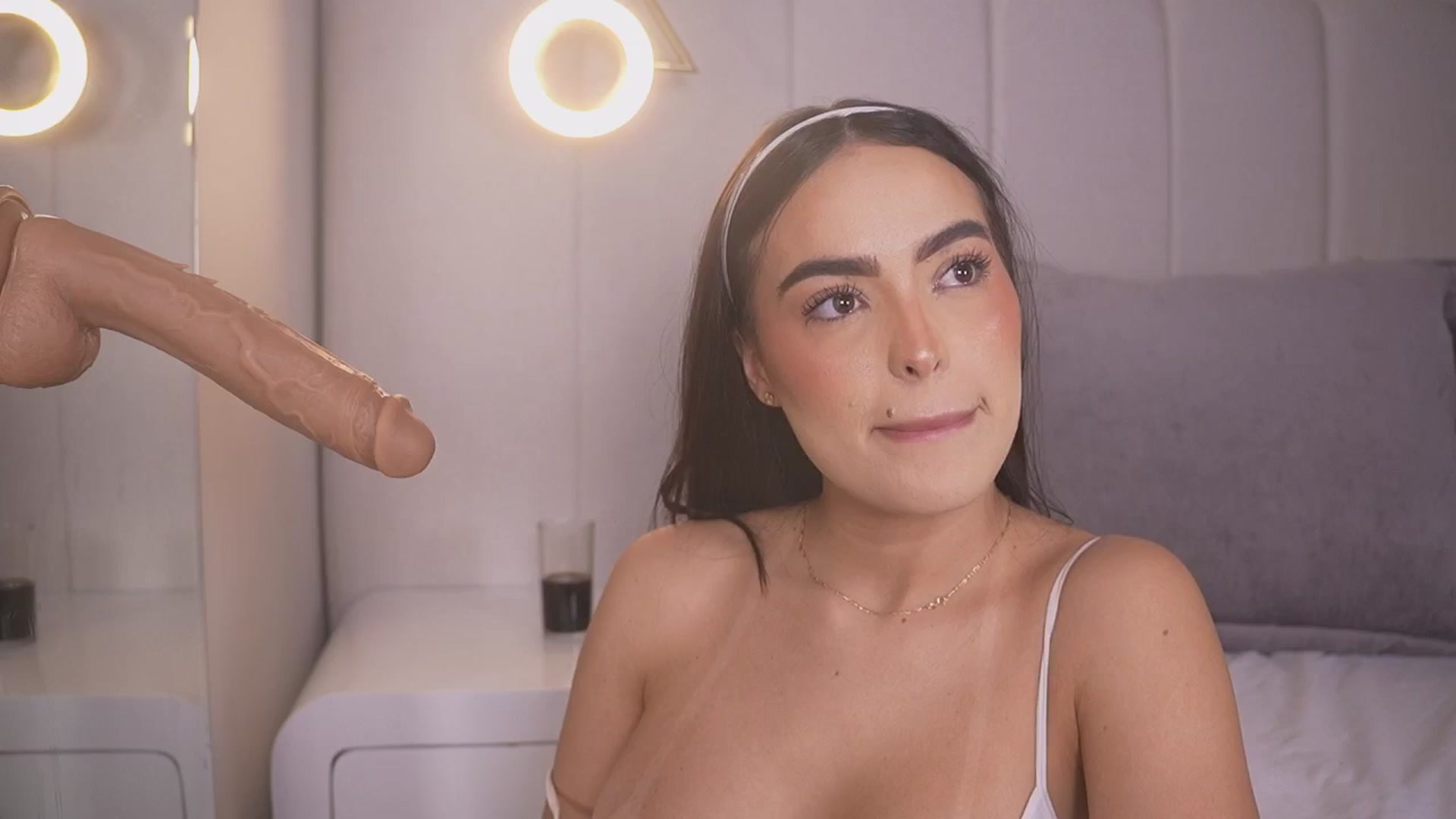 Gallery image thumbnail from Abby_me's myfreecams stream on, 11/04/2025, 16:21 image 4 of 20