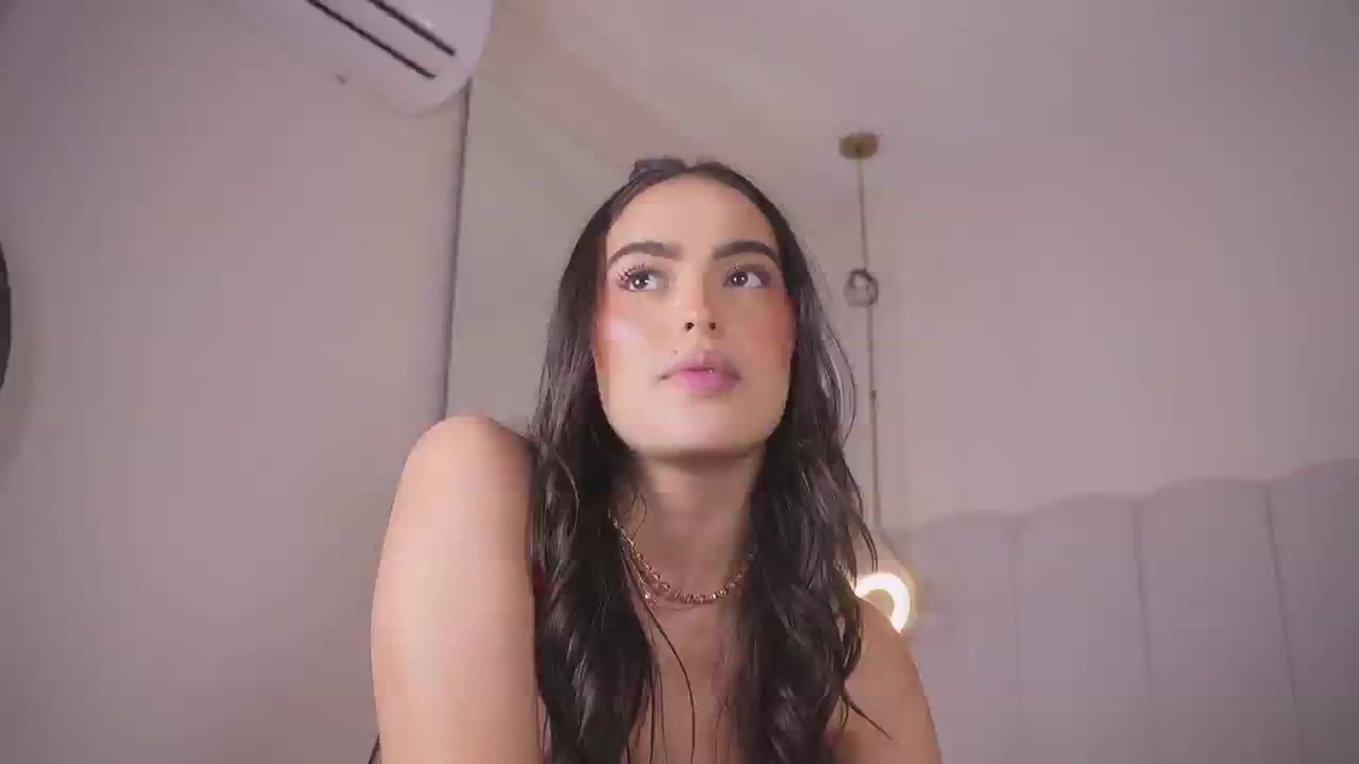 Gallery image thumbnail from Abby_me's myfreecams stream on, 11/07/2025, 18:07 image 1 of 20