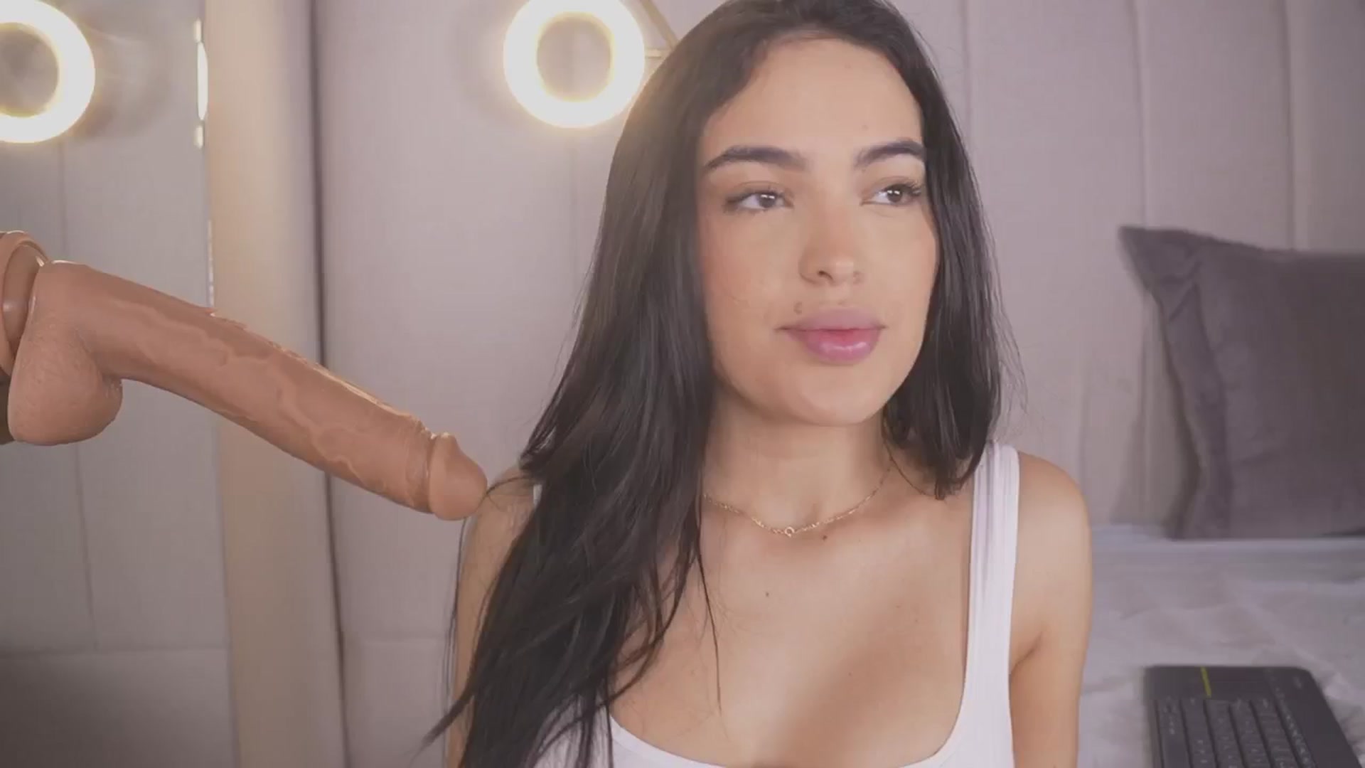 Gallery image thumbnail from Abby_me's myfreecams stream on, 12/29/2025, 15:44 image 10 of 20