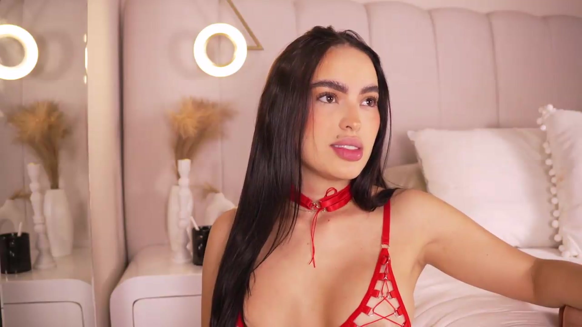 Gallery image thumbnail from Abby_me's myfreecams stream on, 05/20/2026, 15:01 image 12 of 20