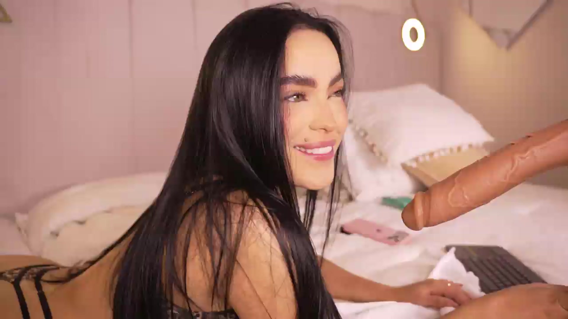Gallery image thumbnail from Abby_me's myfreecams stream on, 06/13/2026, 16:27 image 5 of 20