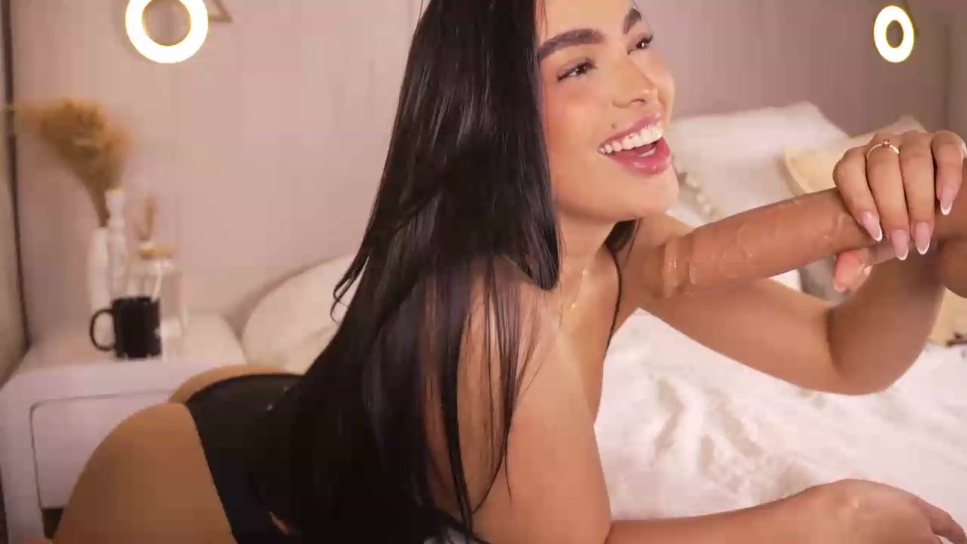 Gallery image thumbnail from Abby_me's myfreecams stream on, 07/11/2026, 15:40 image 9 of 20