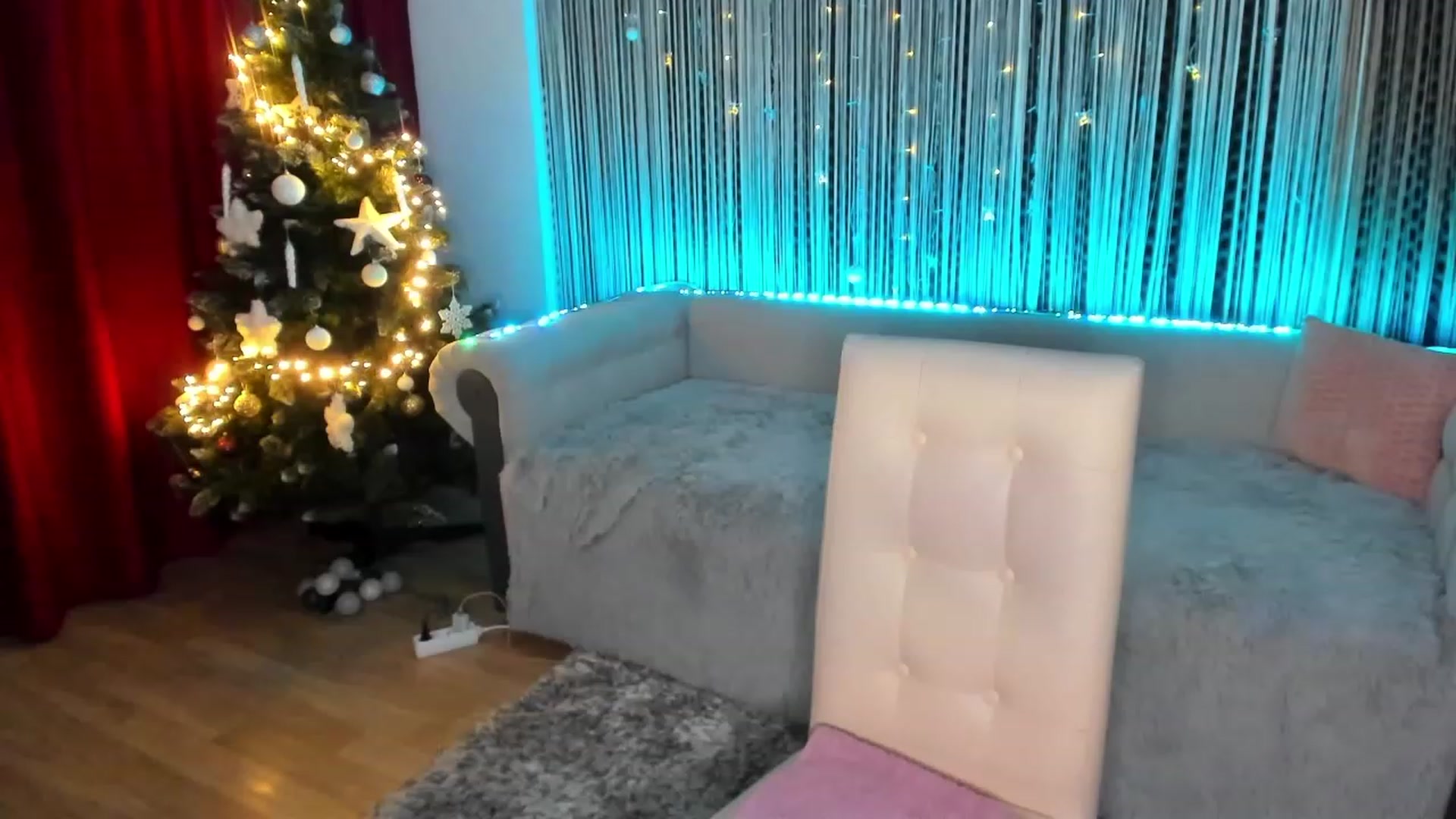 Gallery image thumbnail from Abbylicious_'s myfreecams stream on, 12/14/2023, 17:35 image 4 of 20