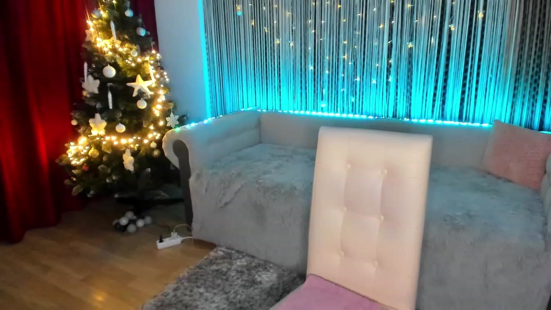 Gallery image thumbnail from Abbylicious_'s myfreecams stream on, 12/14/2023, 17:35 image 3 of 20