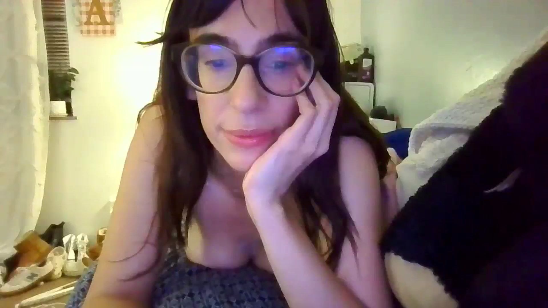 Gallery image thumbnail from Abc123456789's myfreecams stream on, 10/19/2023, 04:39 image 17 of 20