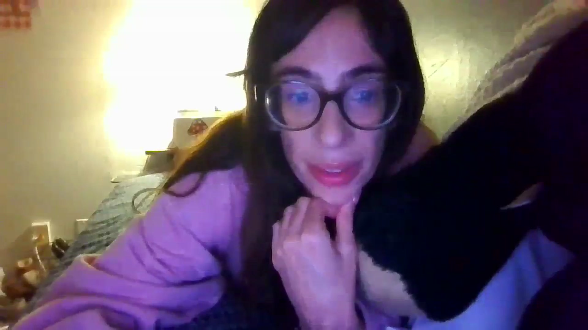 Gallery image thumbnail from Abc123456789's myfreecams stream on, 10/19/2023, 04:39 image 13 of 20