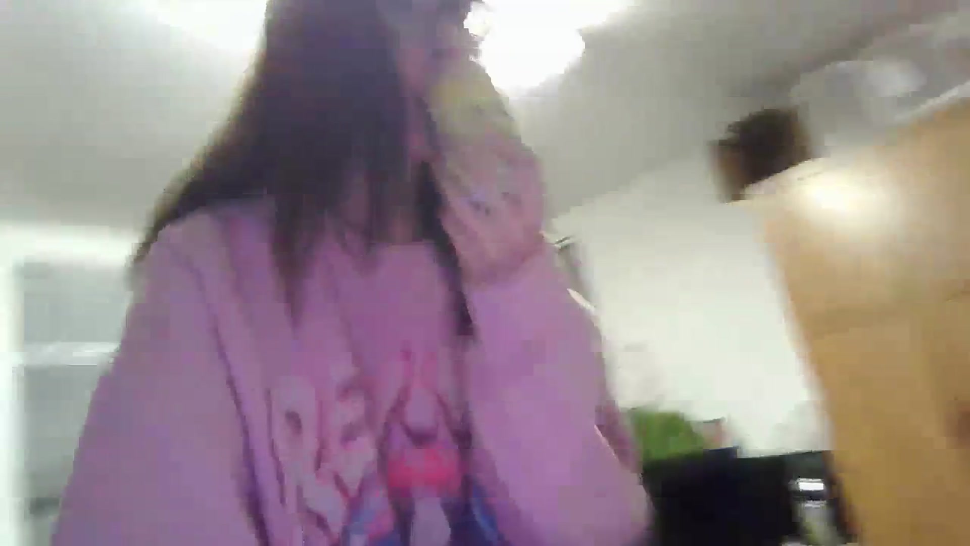 Gallery image thumbnail from Abc123456789's myfreecams stream on, 10/19/2023, 04:39 image 9 of 20
