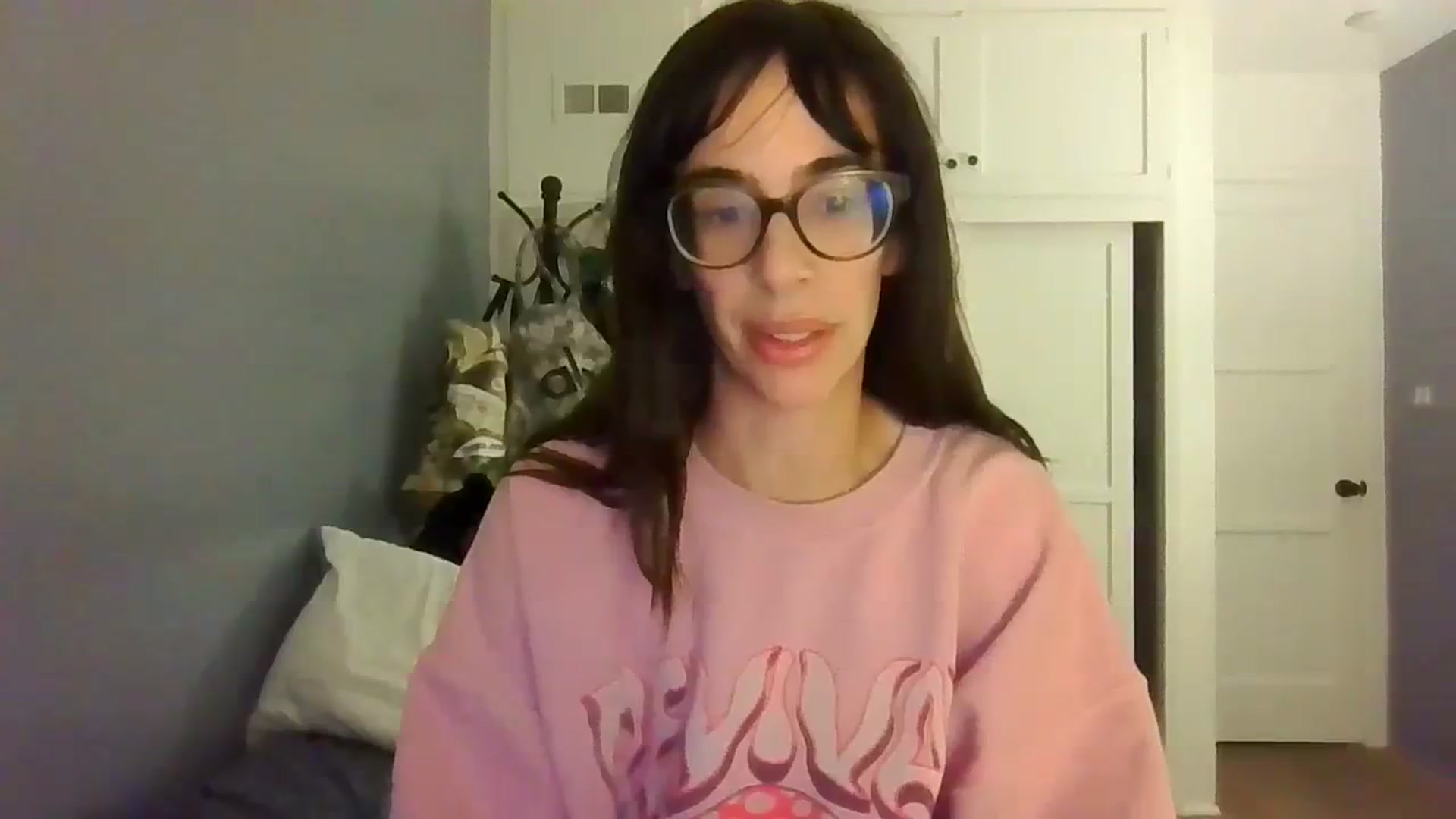 Gallery image thumbnail from Abc123456789's myfreecams stream on, 10/19/2023, 14:05 image 8 of 20